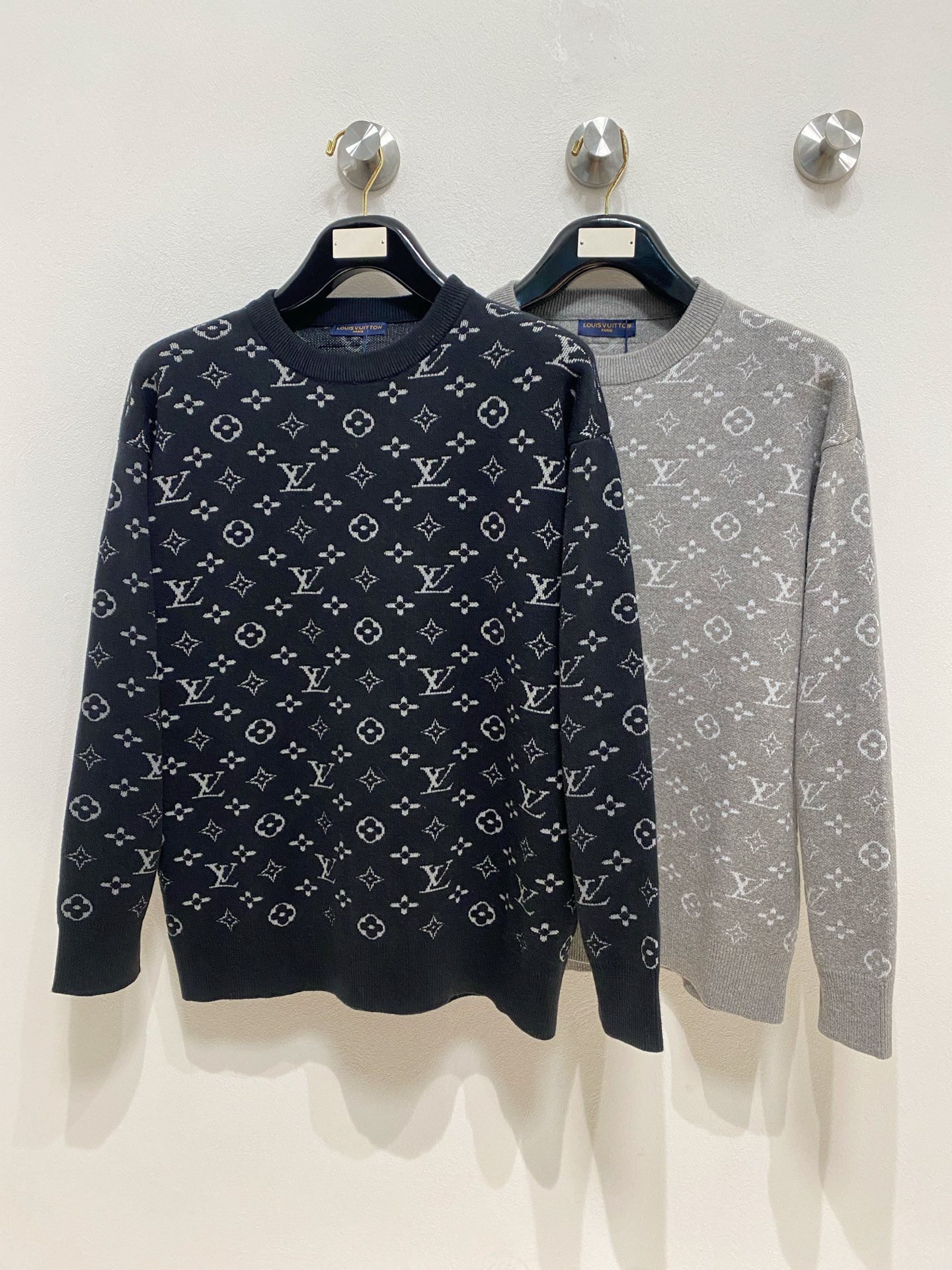 Louis Vuitton Basic Clothing Wool M-l-xl