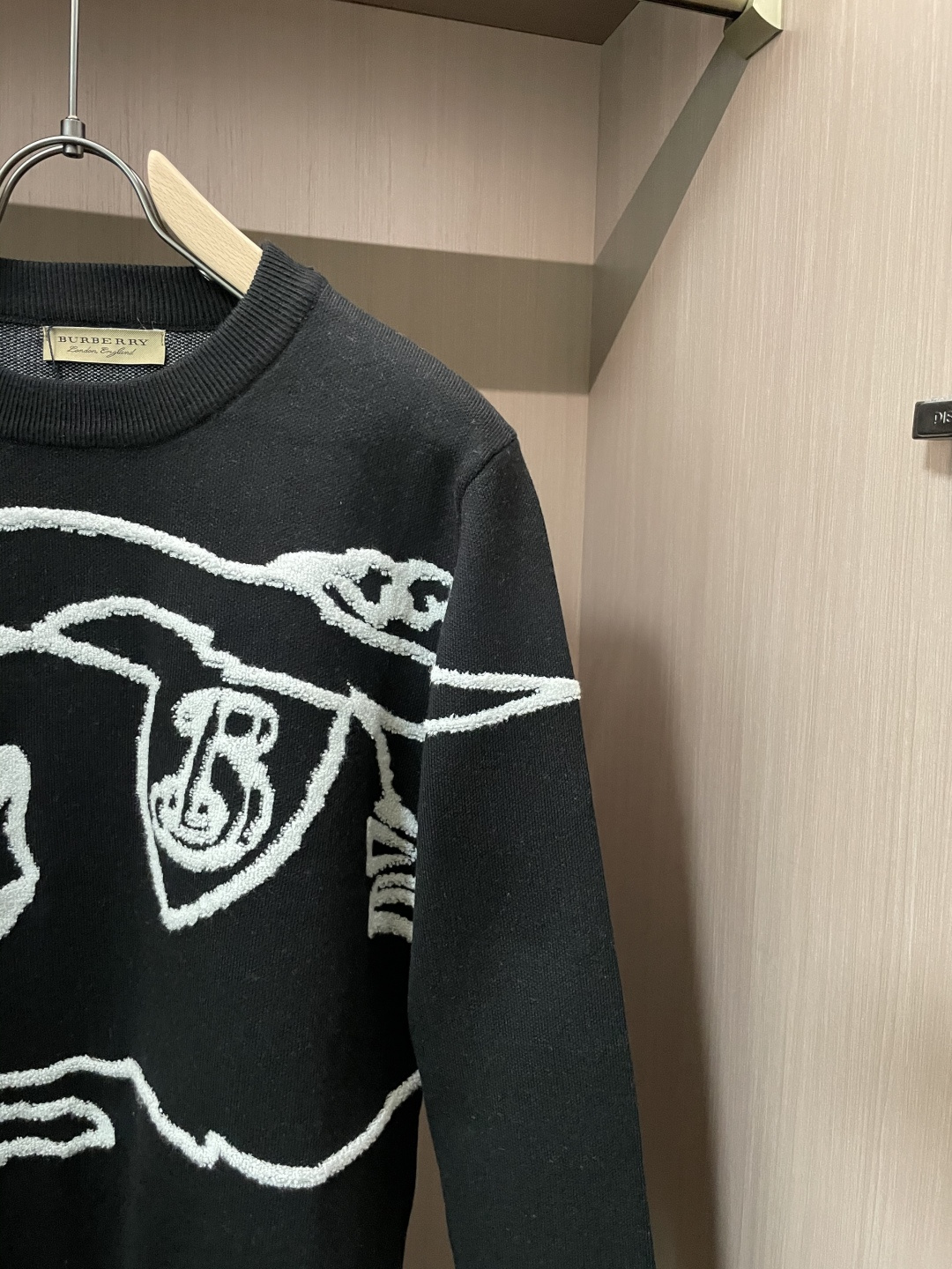 Burberry Basic Clothing Knitted M-xl