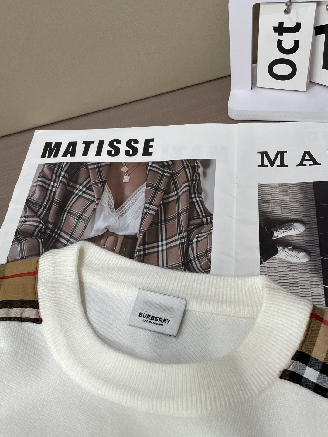 Burberry Basic Clothing Knitted M-xl