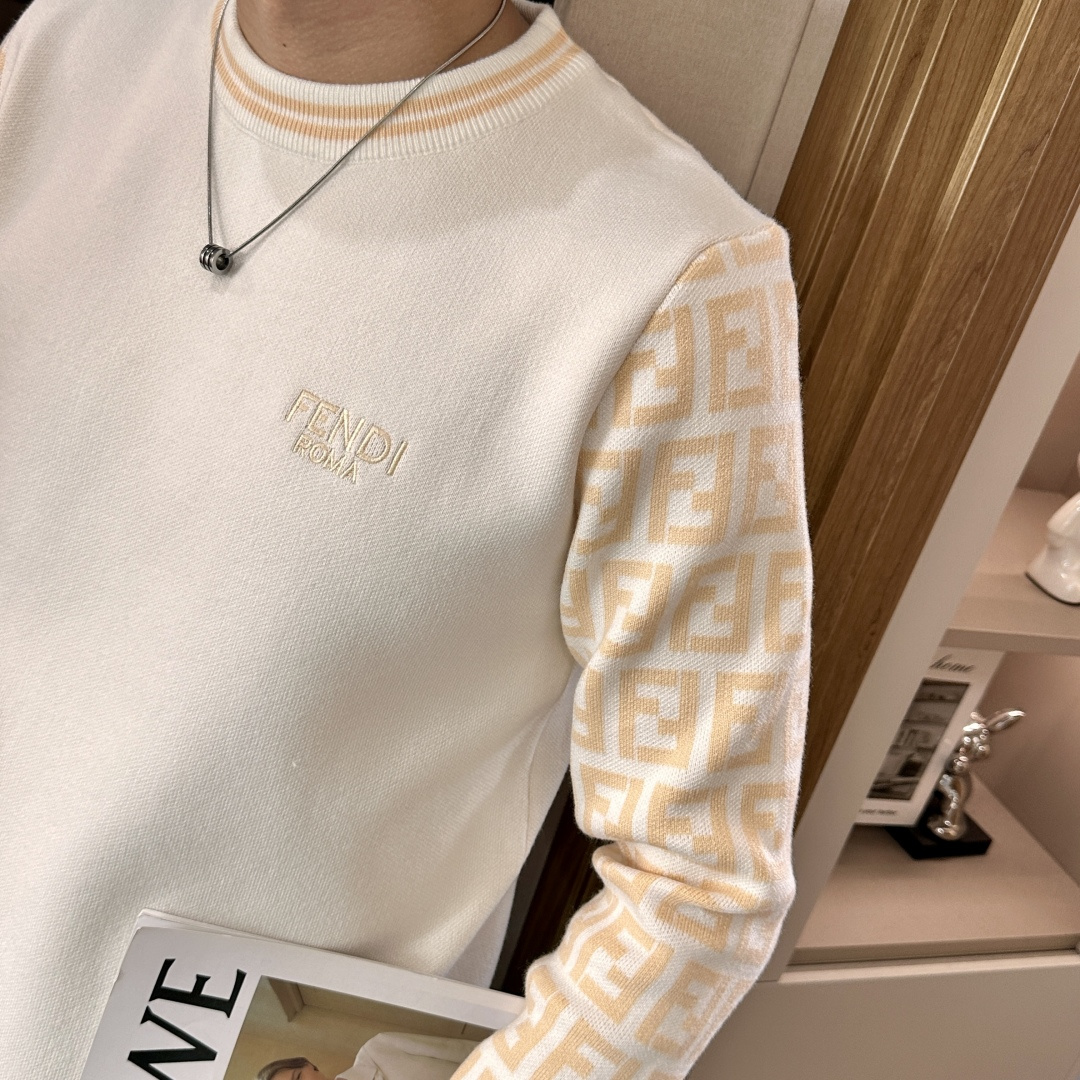 Fendi Basic Clothing Knitted M-xl