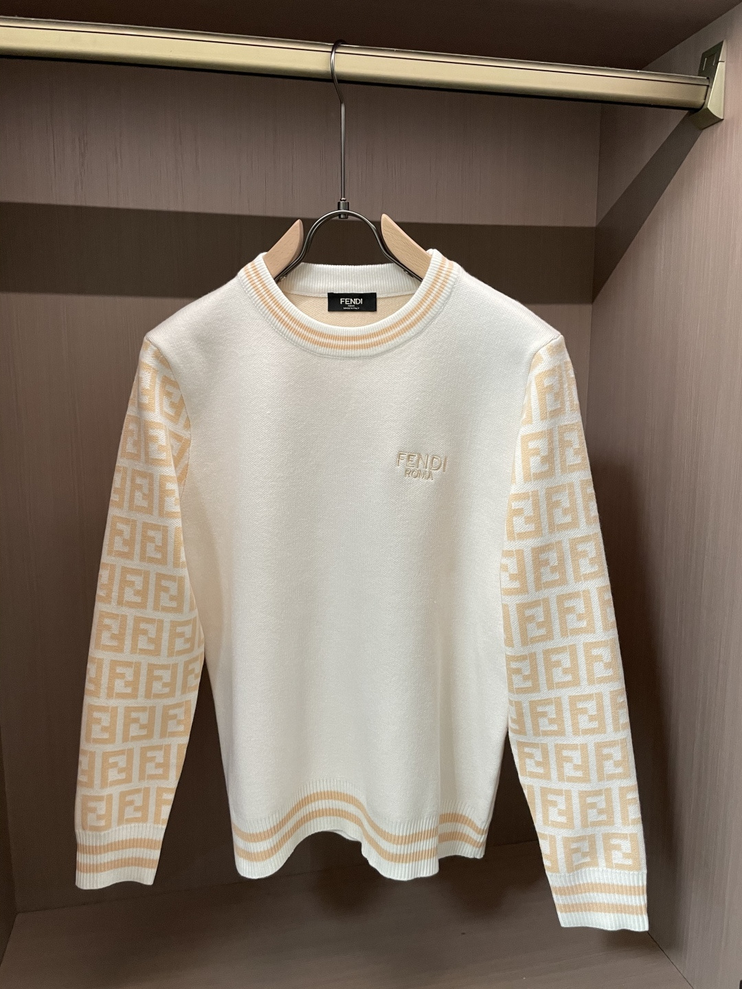 Fendi Basic Clothing Knitted M-xl