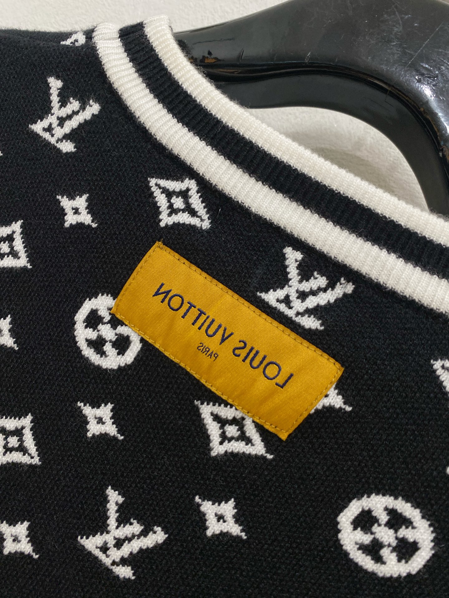 Louis Vuitton Basic Clothing Wool M-l-xl