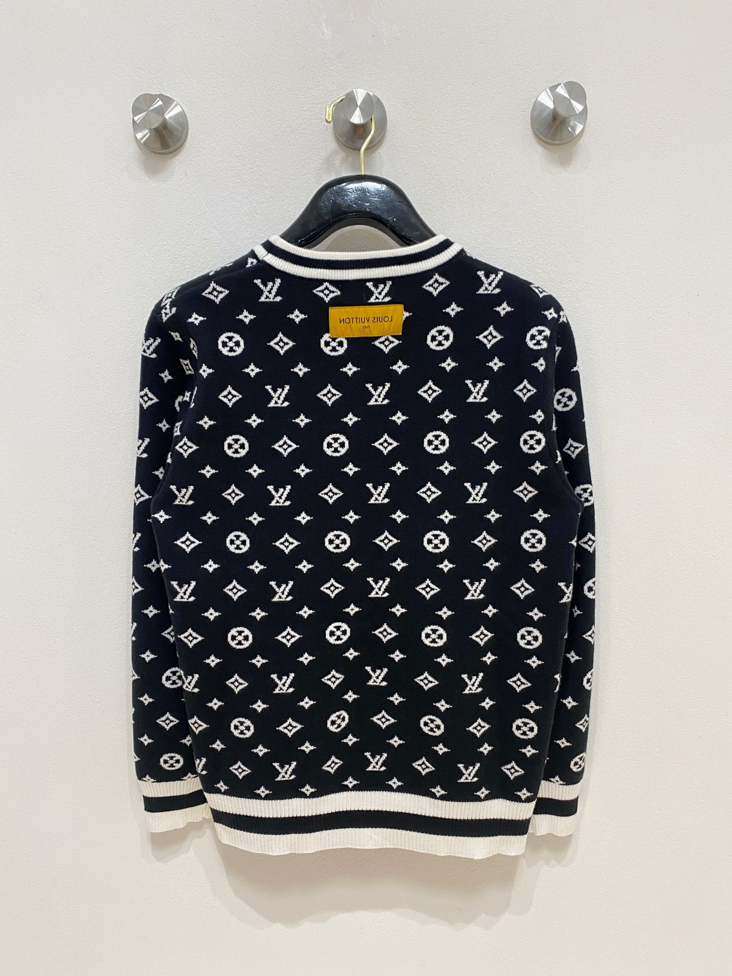 Louis Vuitton Basic Clothing Wool M-l-xl