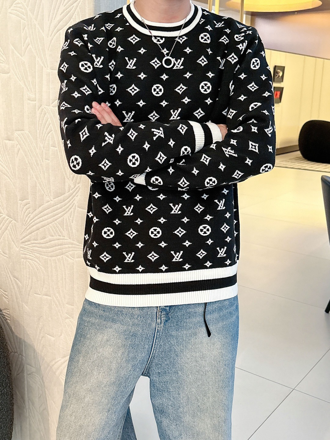 Louis Vuitton Basic Clothing Wool M-l-xl