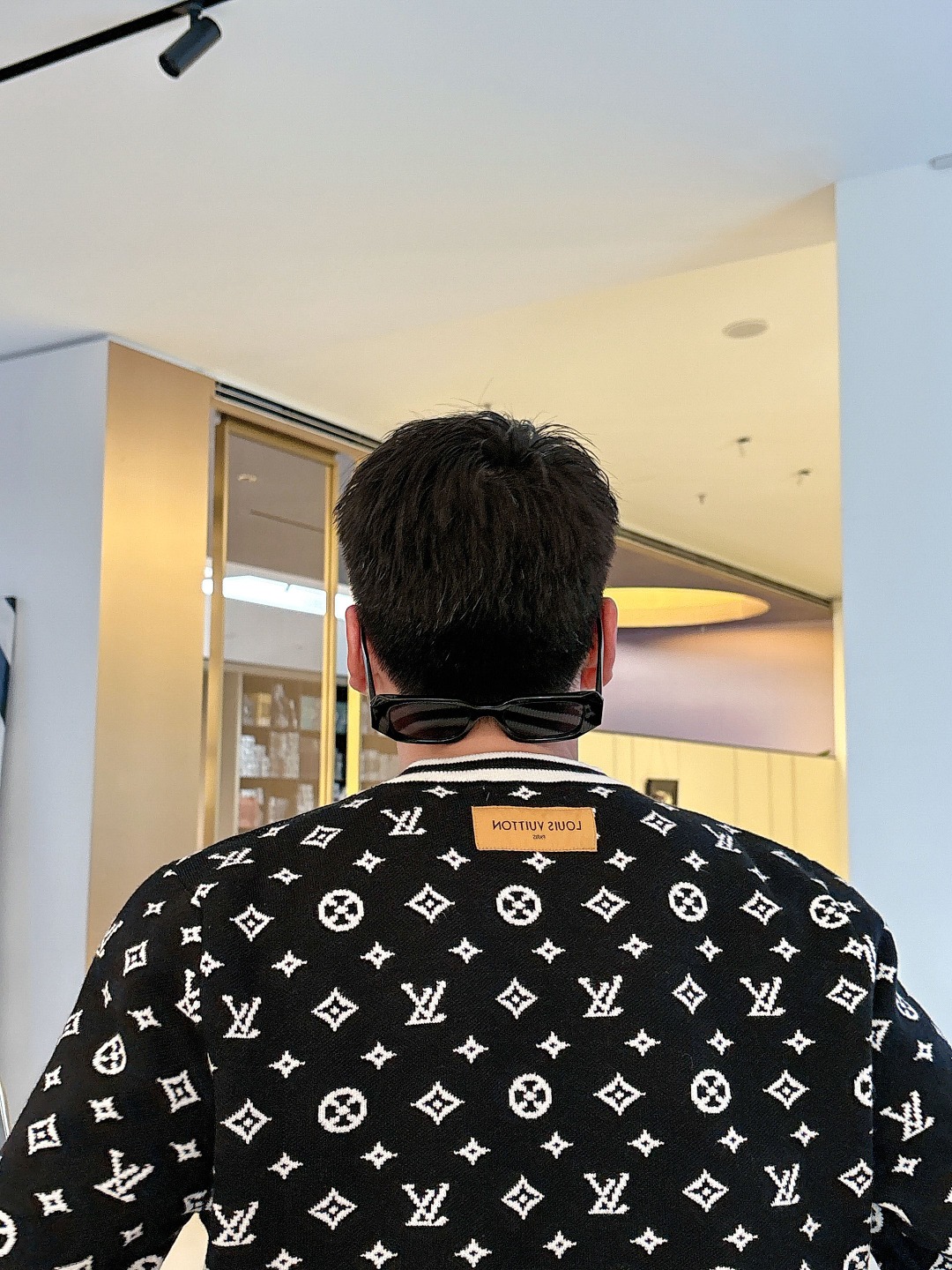 Louis Vuitton Basic Clothing Wool M-l-xl