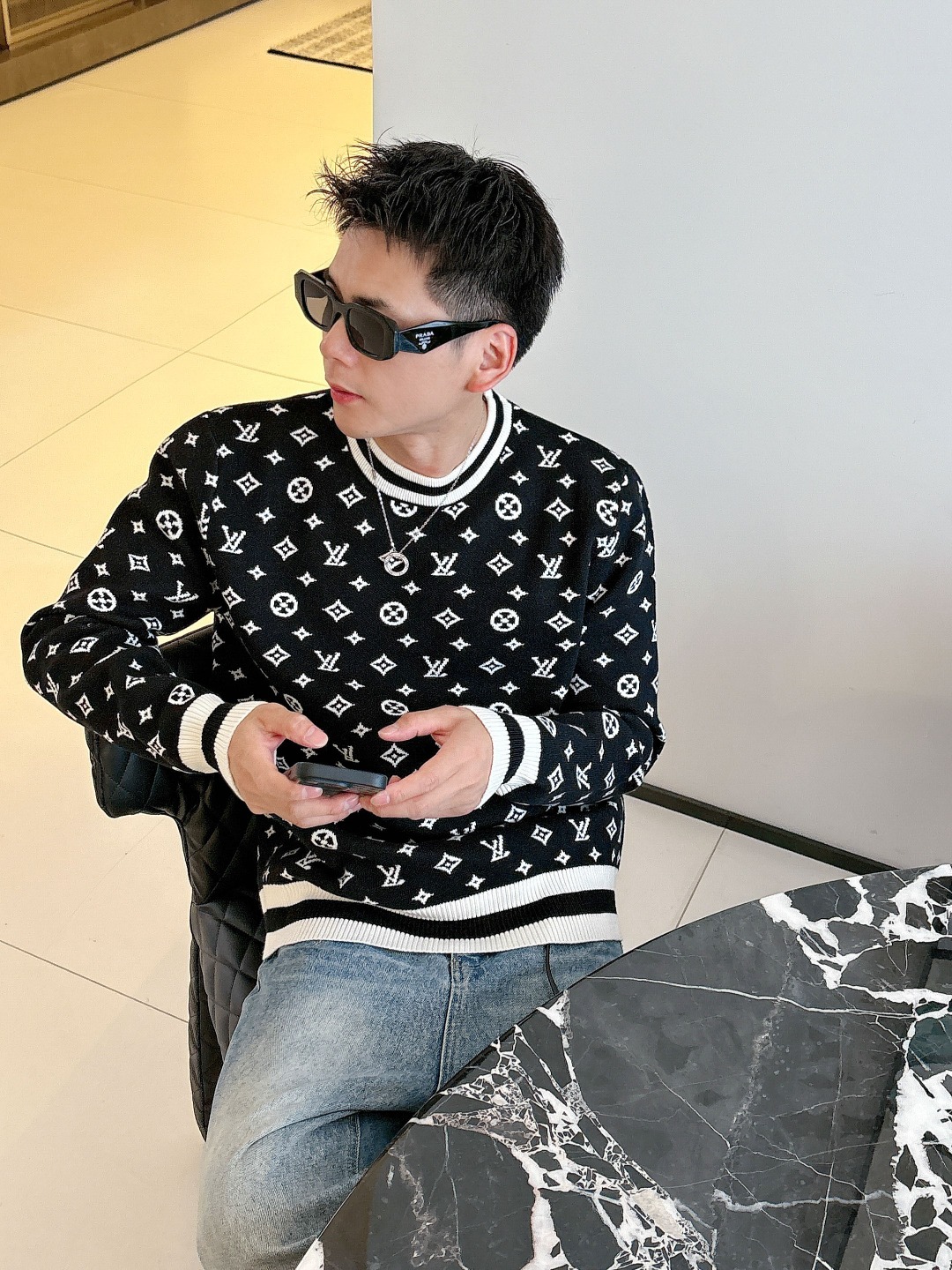 Louis Vuitton Basic Clothing Wool M-l-xl