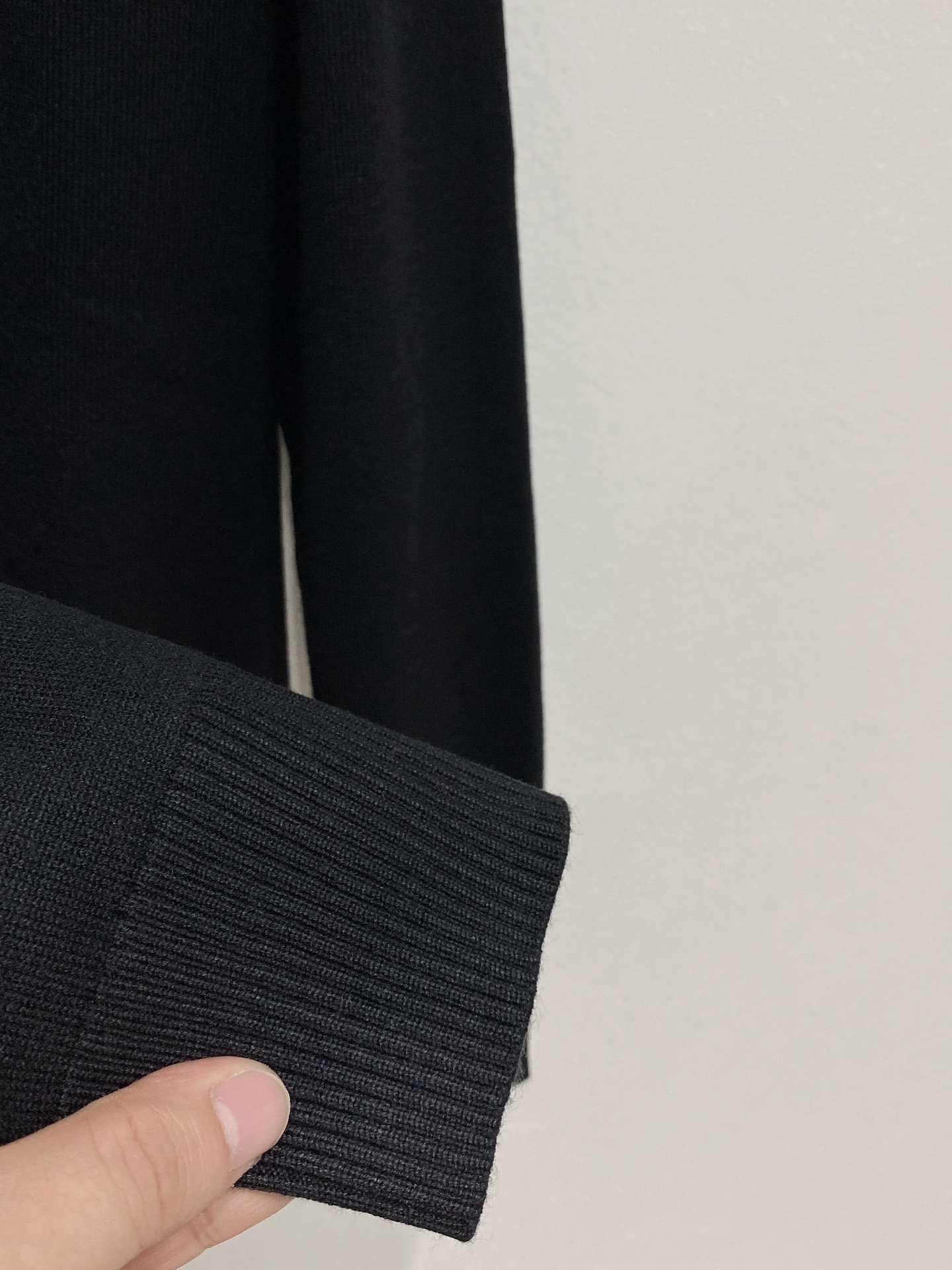Gucci Basic Clothing Wool M-xl