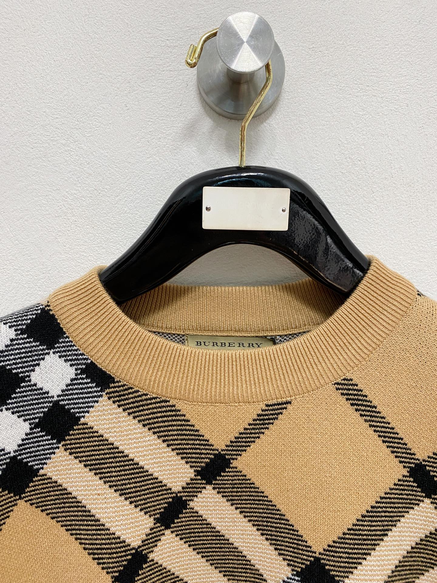 Burberry Basic Clothing Wool M-xl