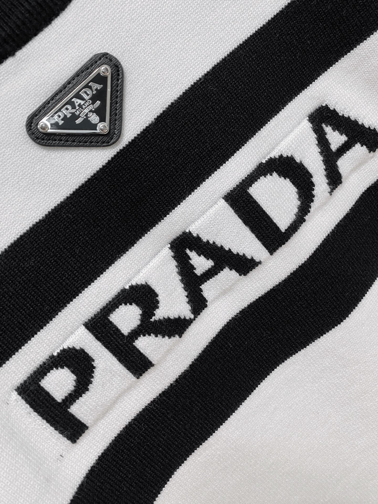 Prada Basic Clothing Wool M-xl