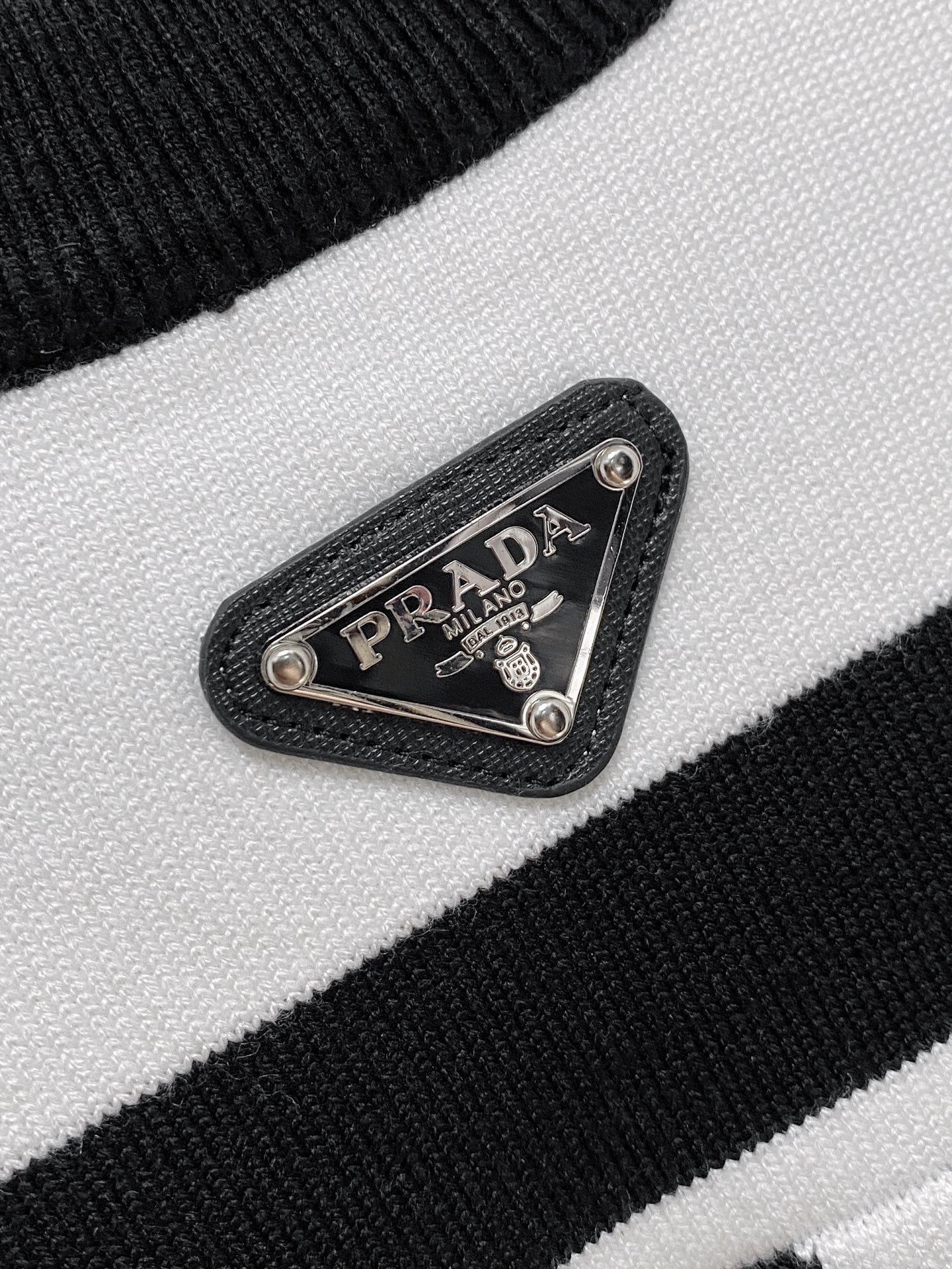 Prada Basic Clothing Wool M-xl