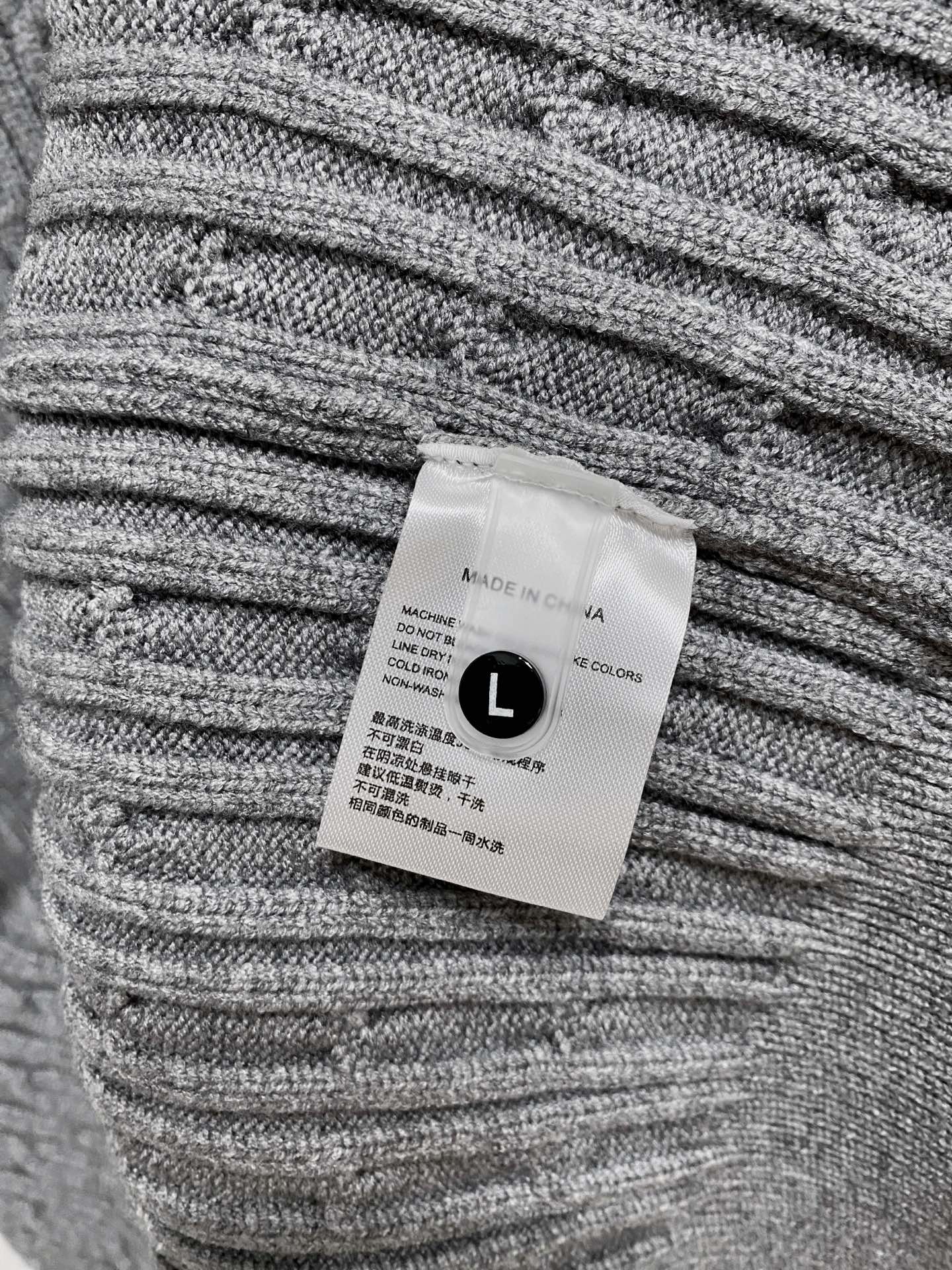 Moncler Basic Clothing Wool M-l-xl