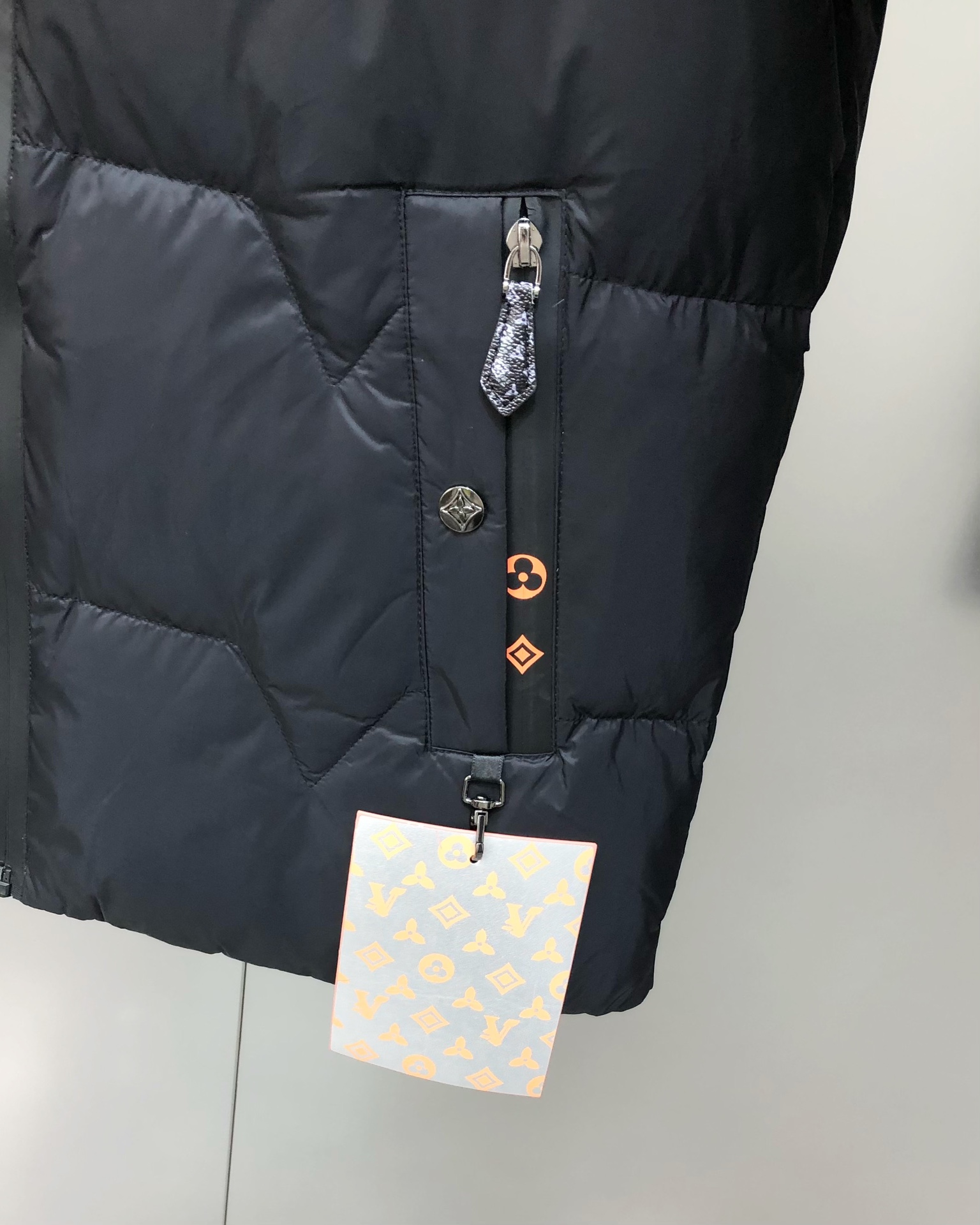 Louis Vuitton Male Down Jacket White Duck Down Black M-l-xl