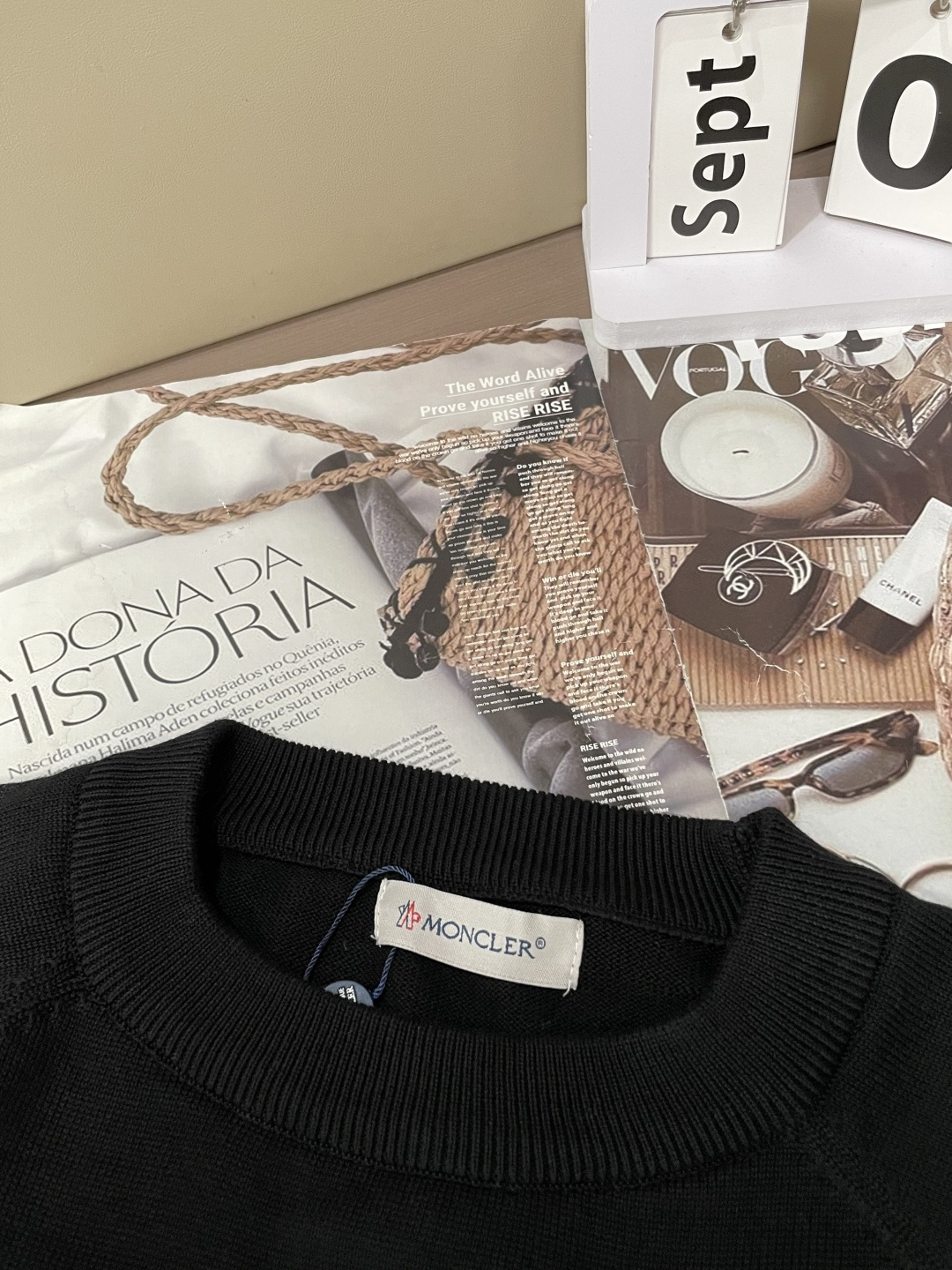 Moncler Basic Clothing Knitted M-l-xl