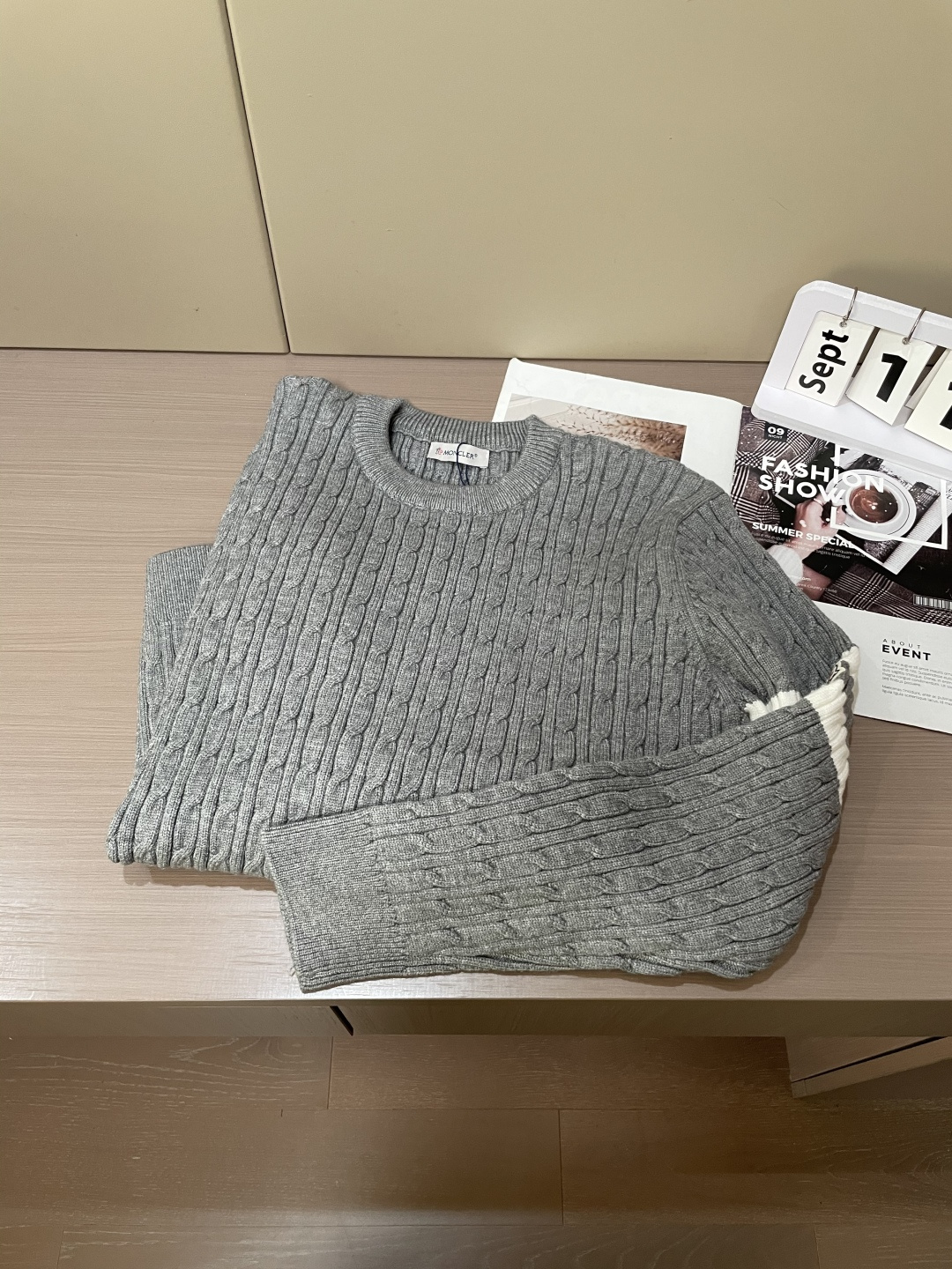 Moncler Basic Clothing Knitted M-l-xl