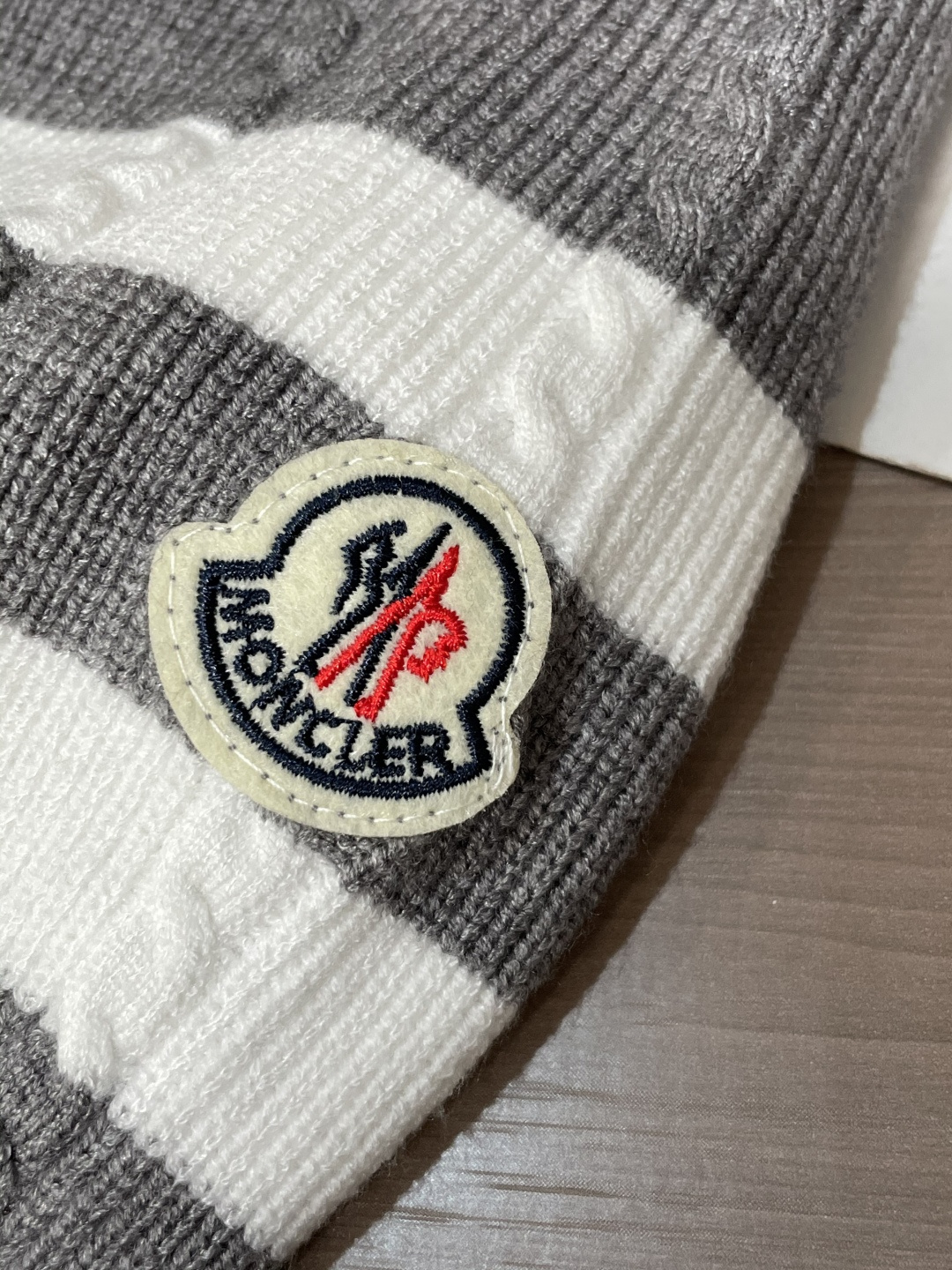 Moncler Basic Clothing Wool M-l