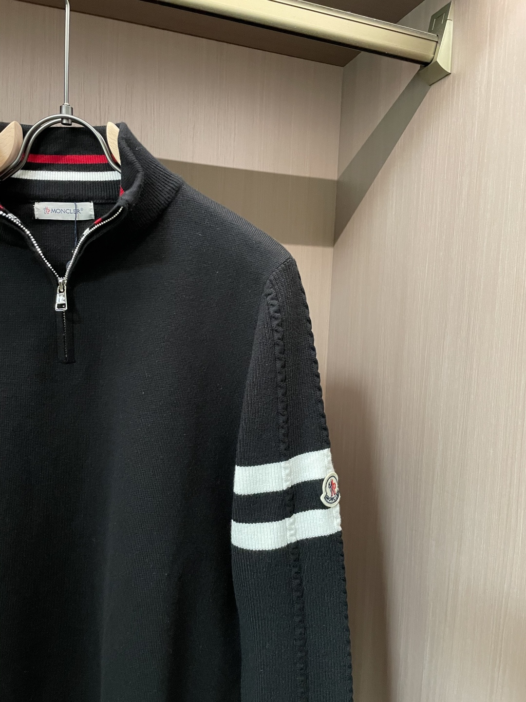 Moncler Basic Clothing Wool M-l