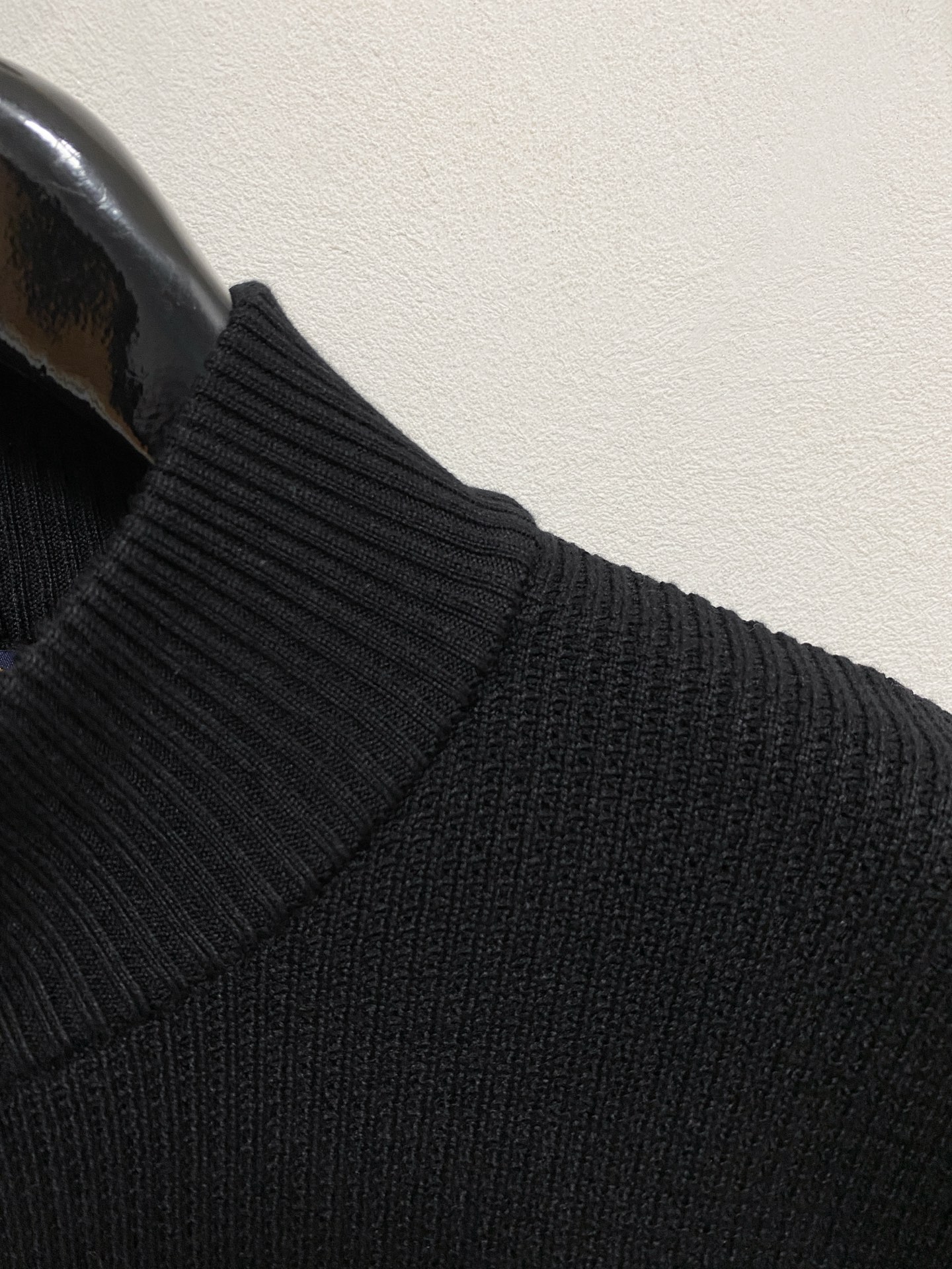 Louis Vuitton Basic Clothing Wool M-l-xl