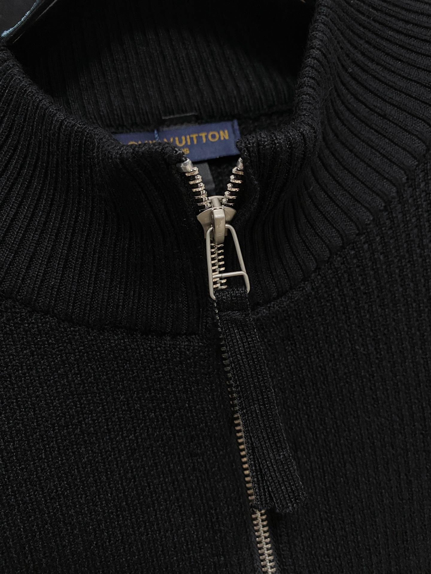 Louis Vuitton Basic Clothing Wool M-l-xl