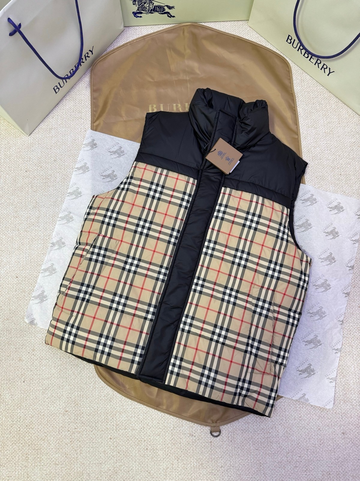 Burberry Down Vest S-m-l-xl