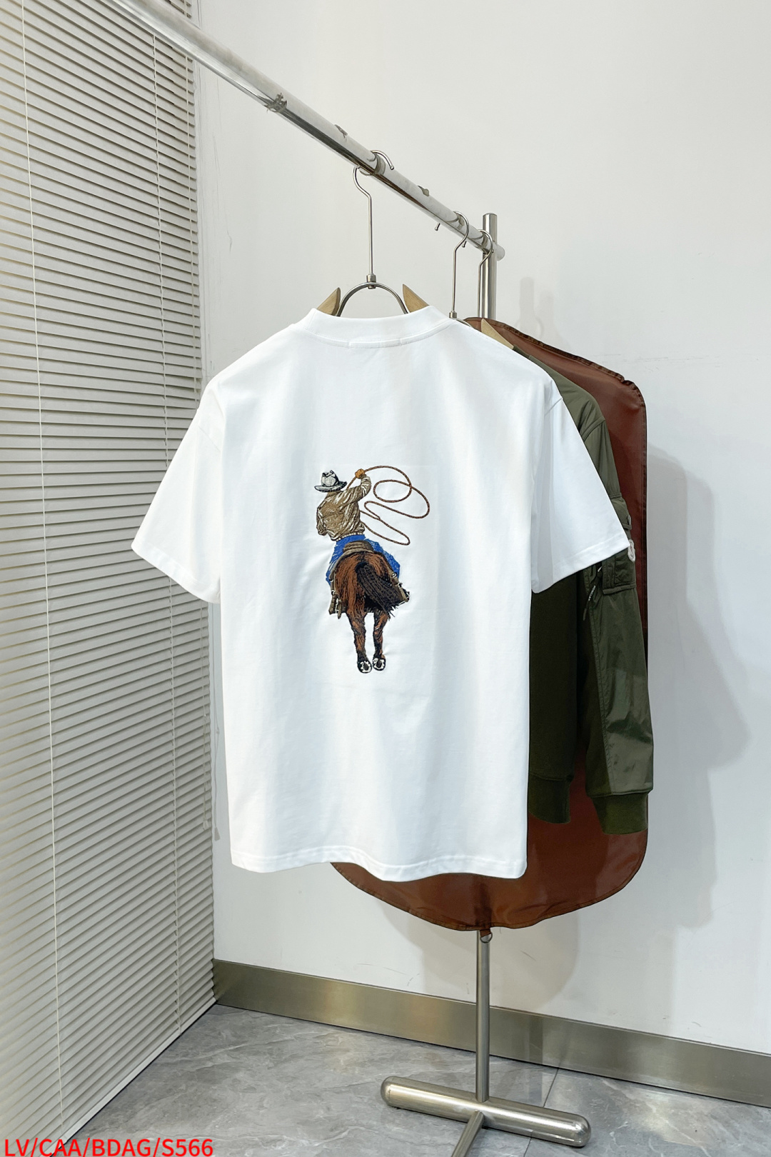 Louis Vuitton Basic Clothing Black S-m-l-xl