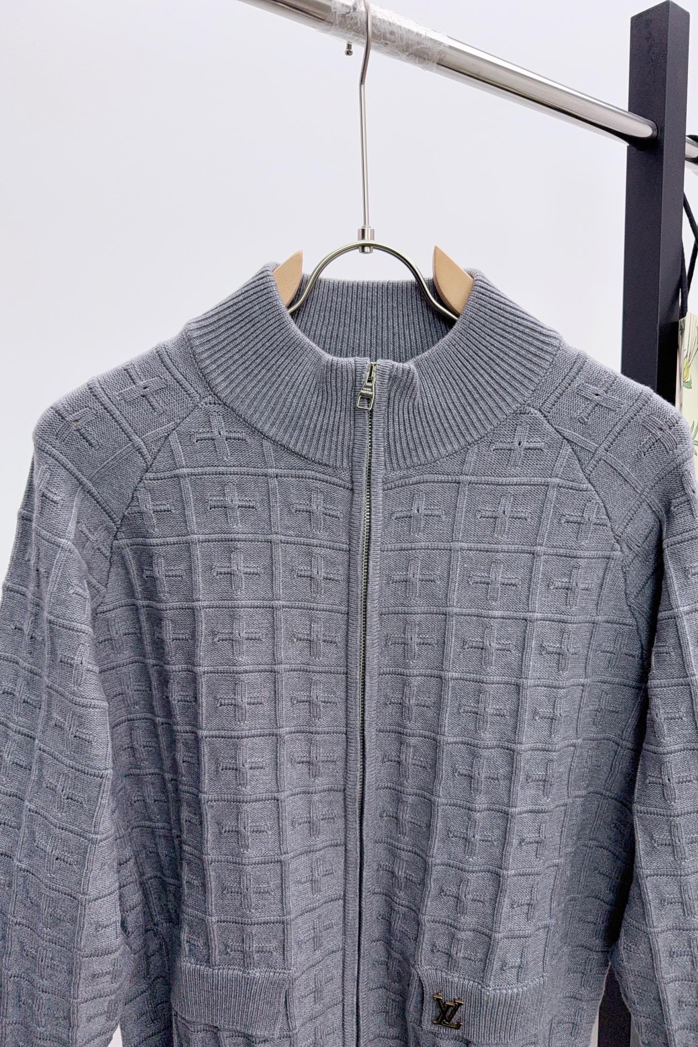Louis Vuitton Basic Clothing Wool M-l-xxxl