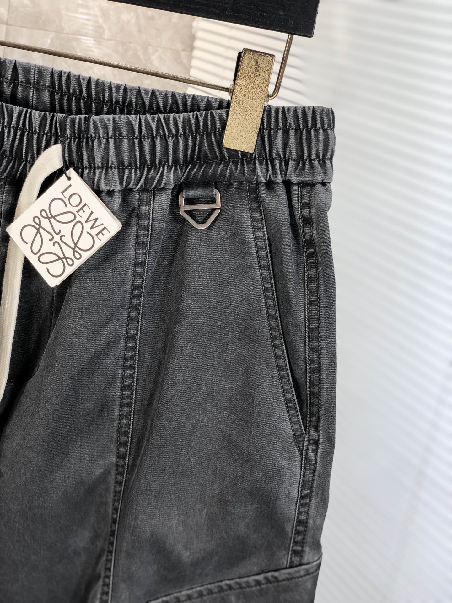 Loewe Basic Clothing