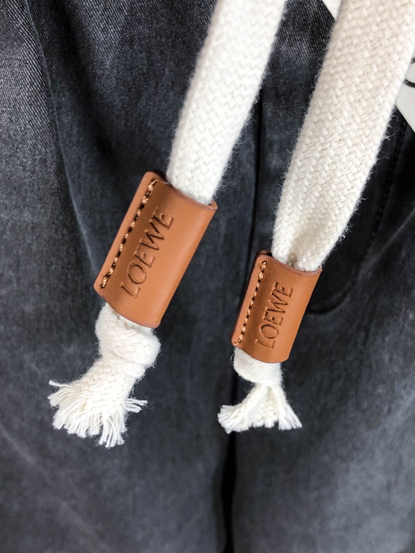 Loewe Basic Clothing