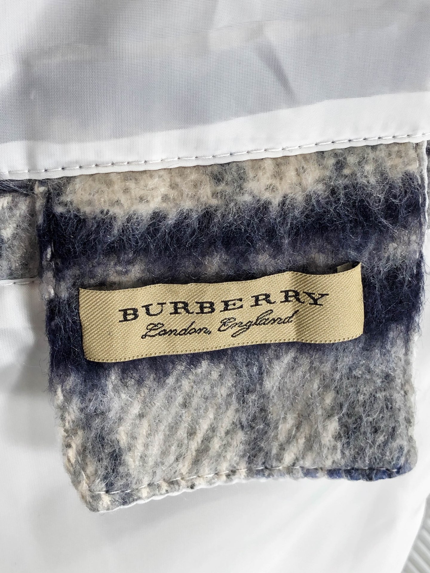 Burberry Jacket Knitted M-xl-175130