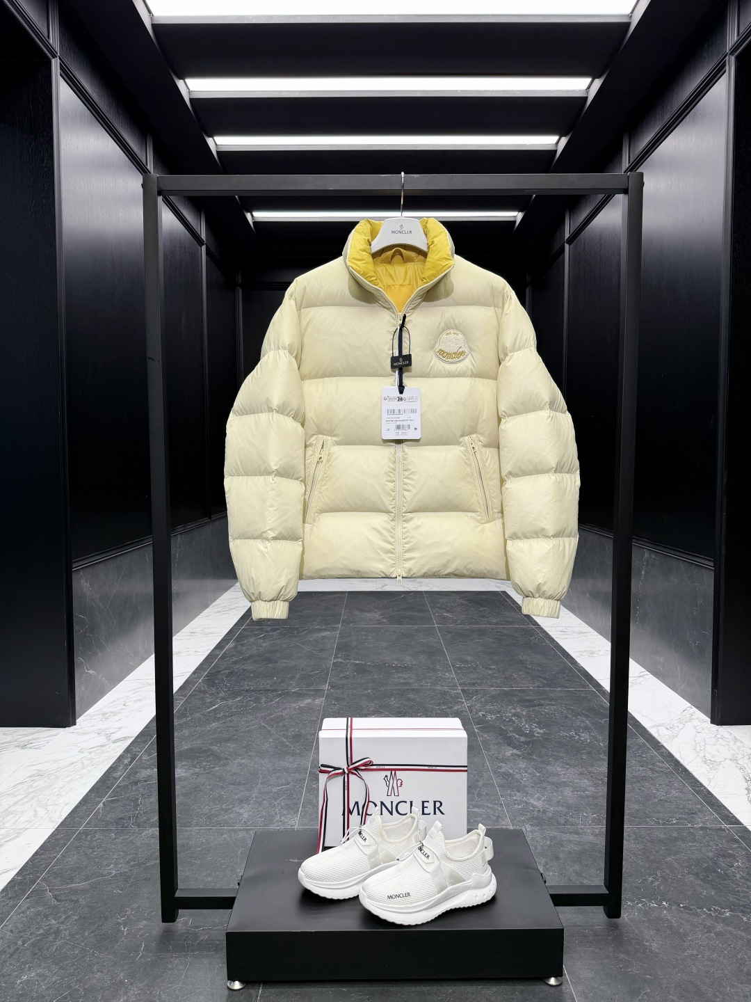 Moncler Male Jacket S-m-l