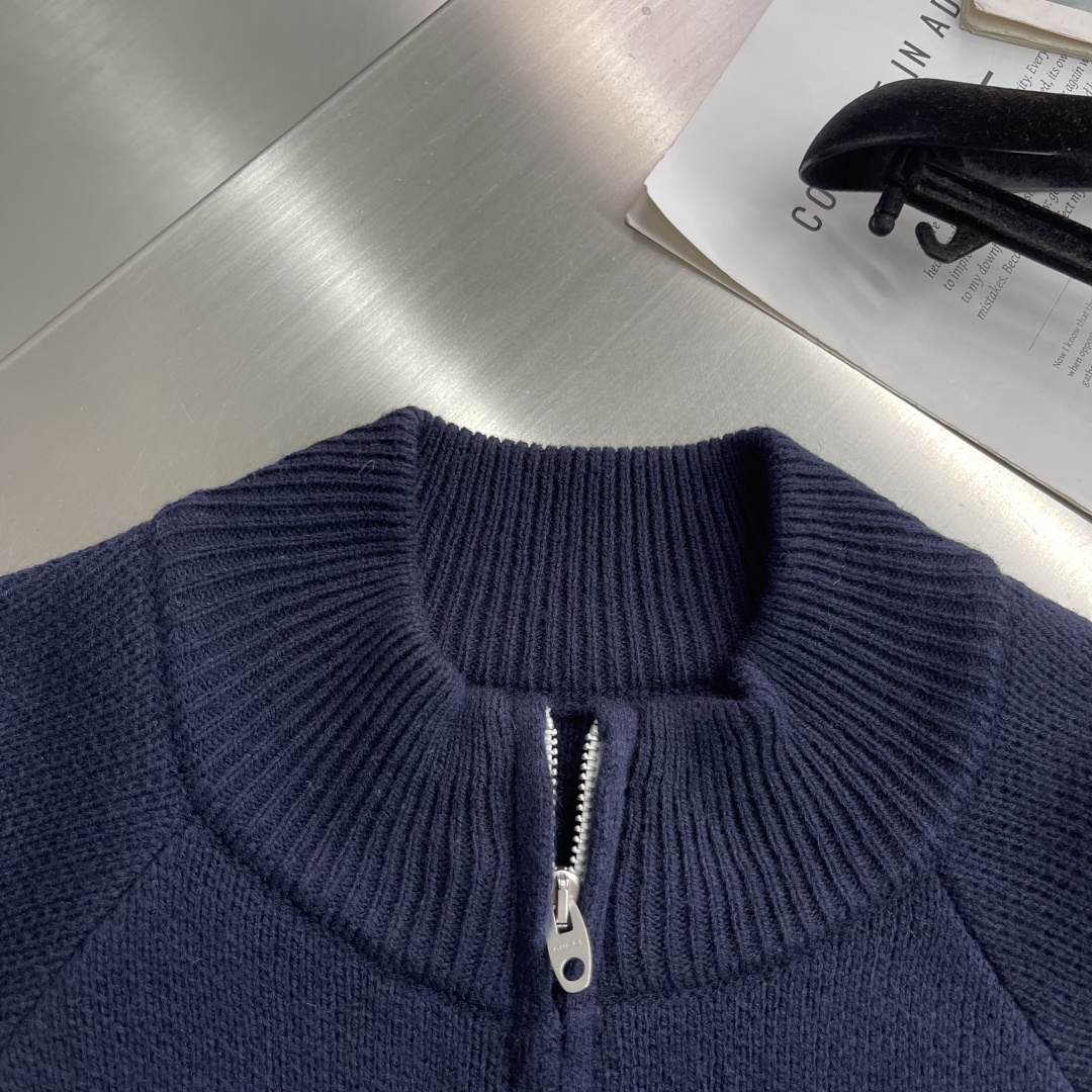 Gucci Basic Clothing Wool Striped M-xxxl