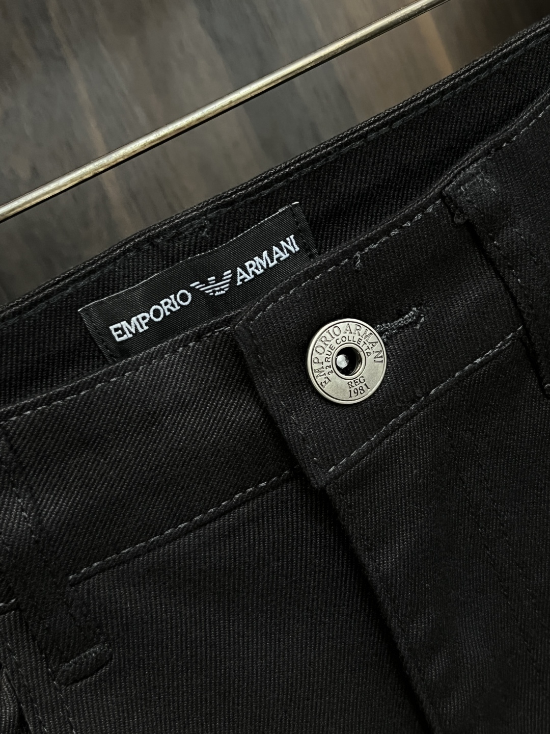 Armani Jeans M