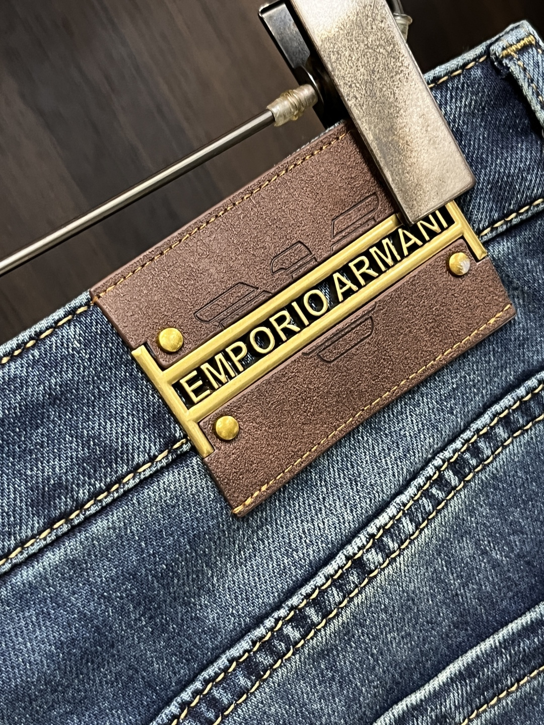 Armani Jeans M