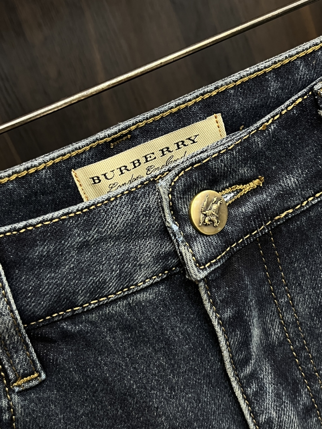 Burberry Jeans