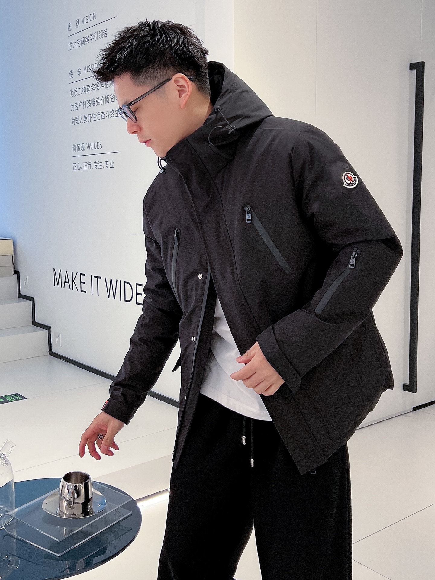 Moncler Down Jacket S-m-l-xxxl