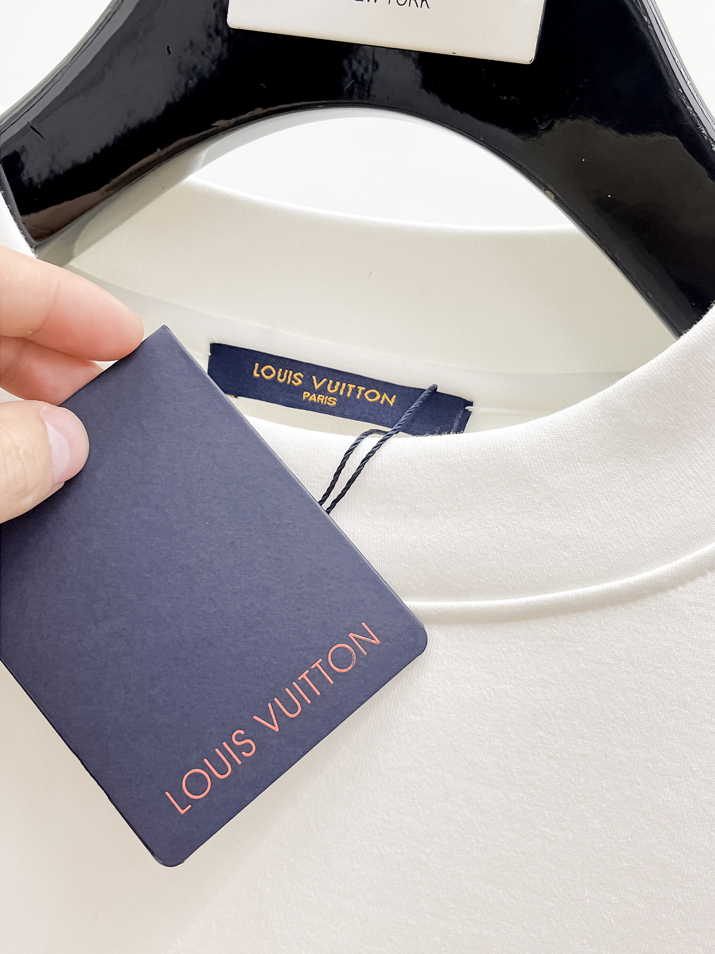 Louis Vuitton Basic Clothing S-l-xl
