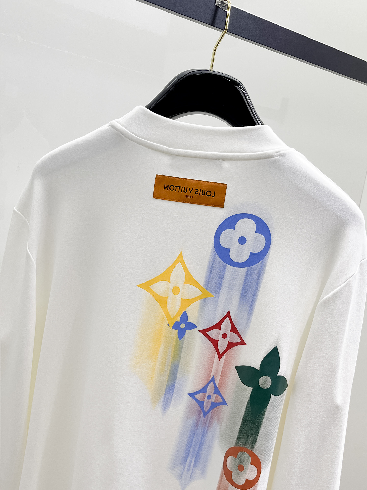 Louis Vuitton Basic Clothing S-l-xl