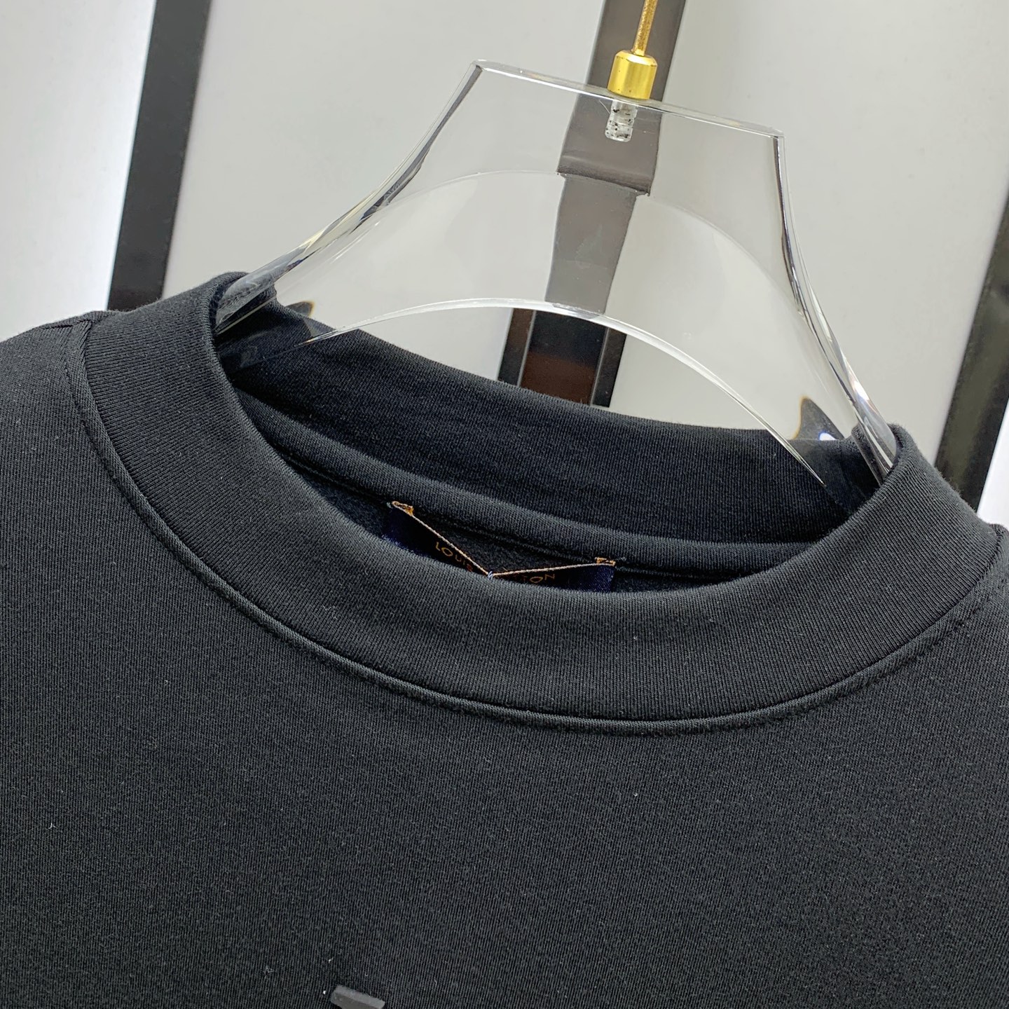 Louis Vuitton Basic Clothing S-l-xl