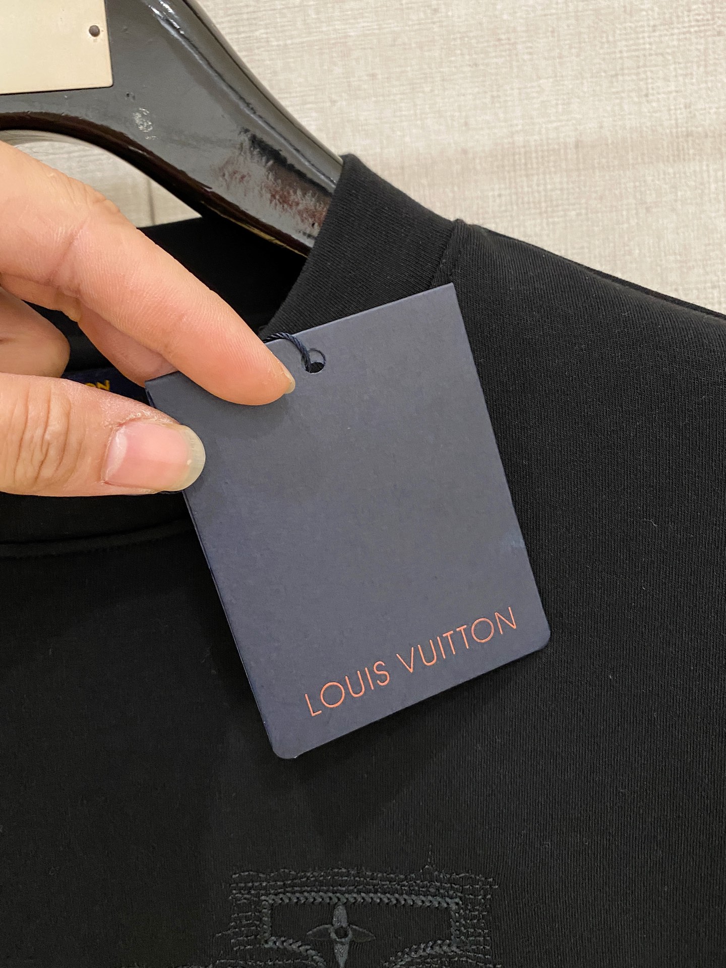 Louis Vuitton Basic Clothing S-l-xl