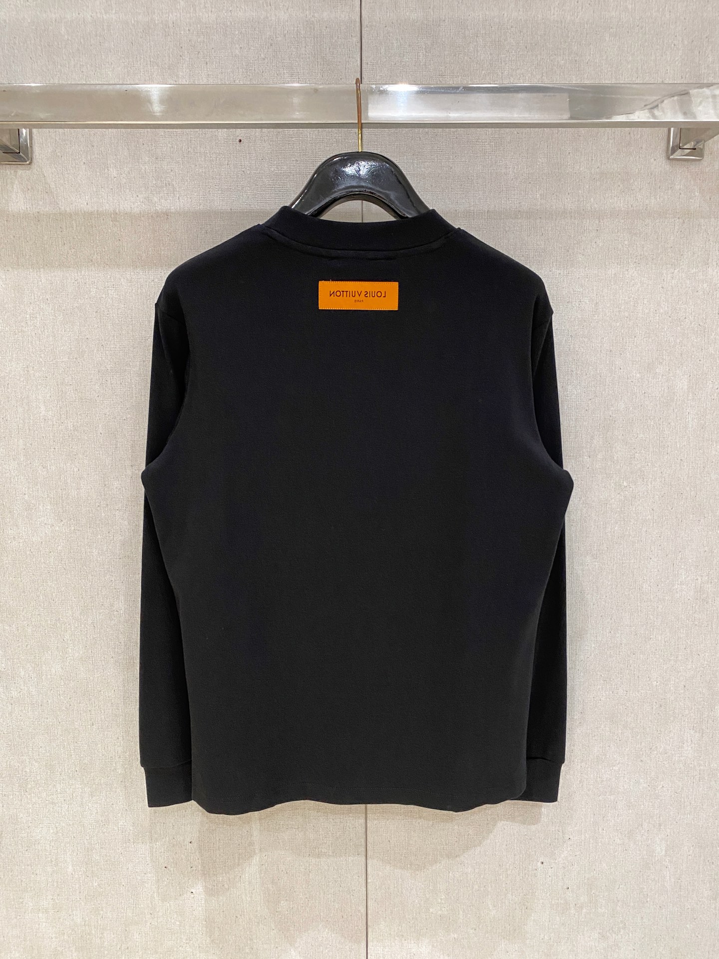 Louis Vuitton Basic Clothing S-l-xl