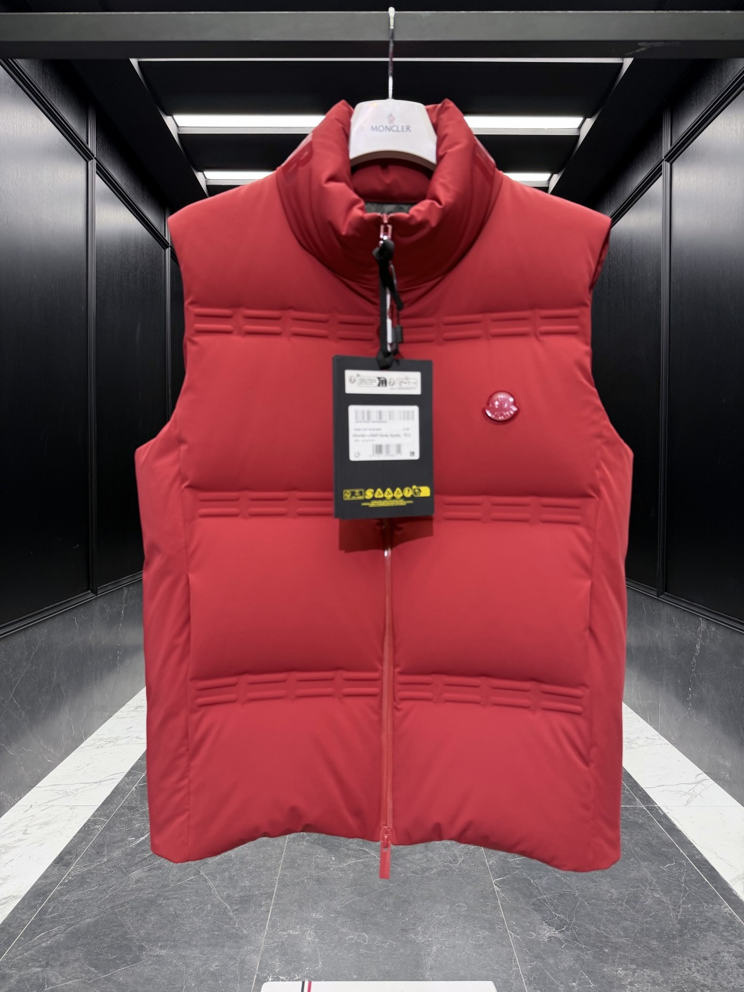 Moncler Female Down Vest Black S-m-l