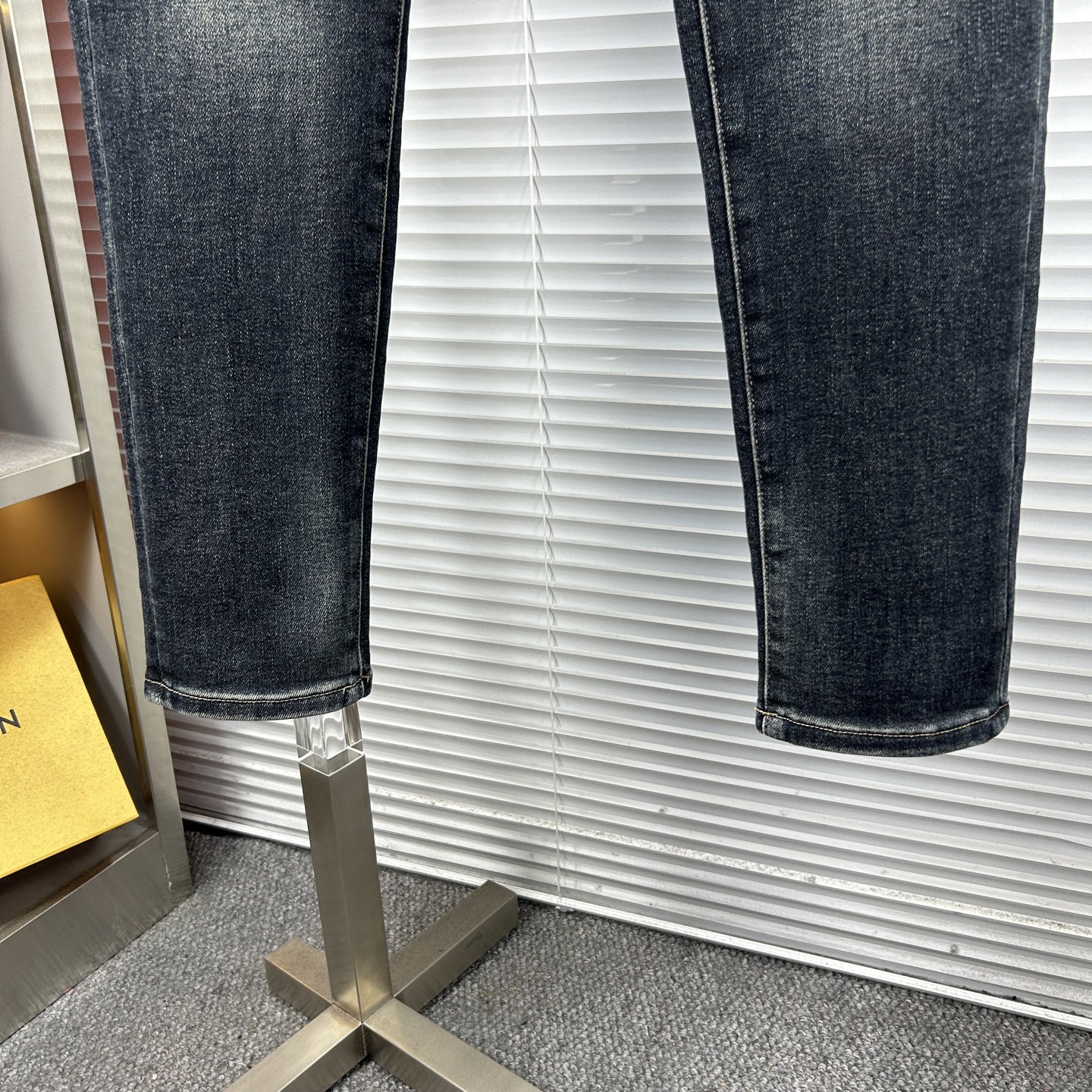 Louis Vuitton Male Jeans Fleece Lined S-m-l