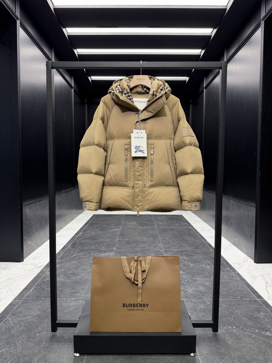 Burberry Down Jacket Wool Black Hooded S-m-xl