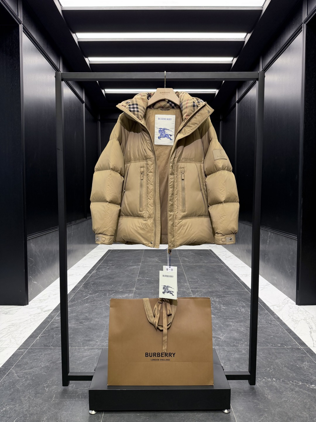 Burberry Down Jacket Wool Black Hooded S-m-xl