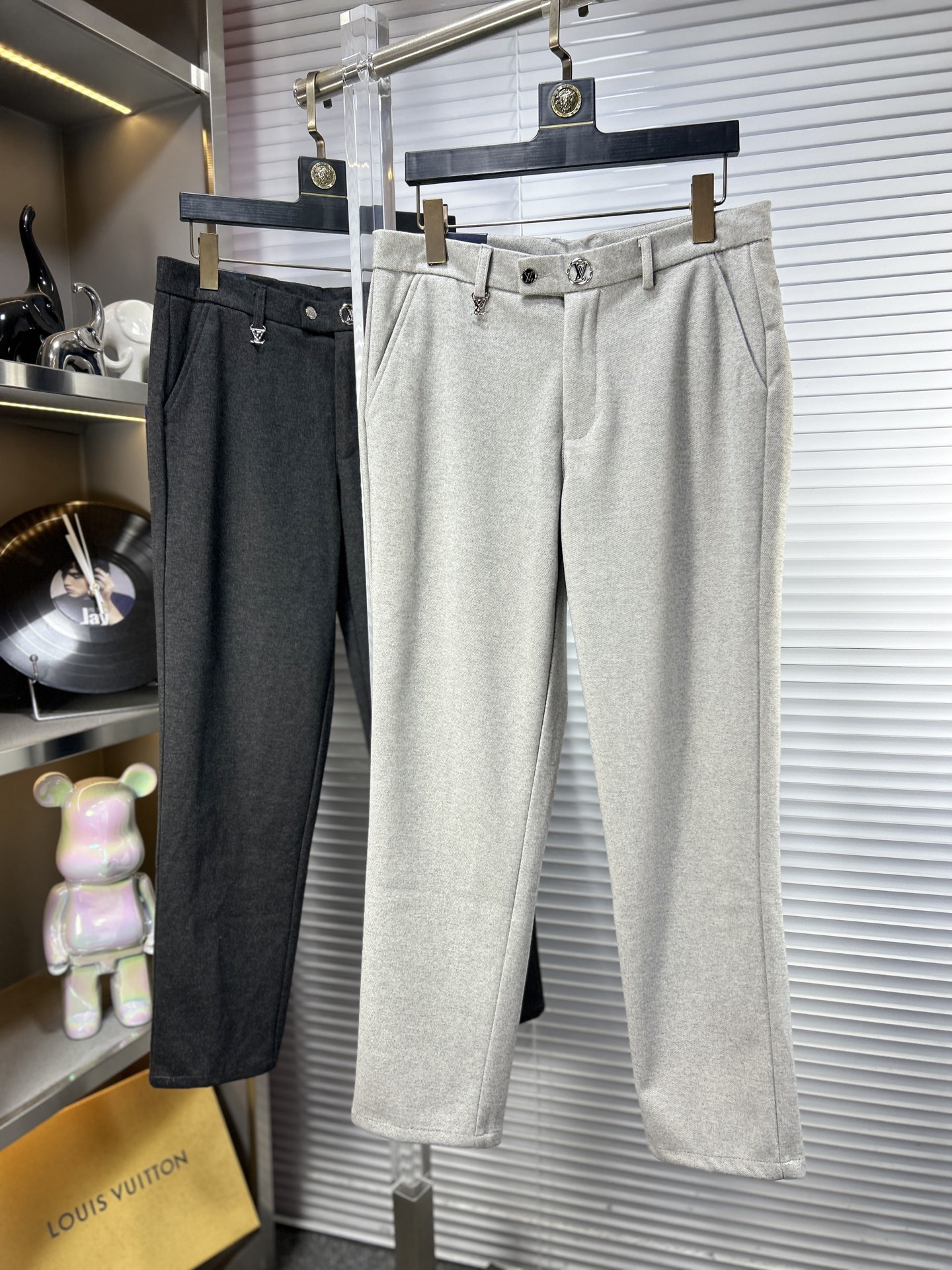 Louis Vuitton Basic Clothing S-m-l
