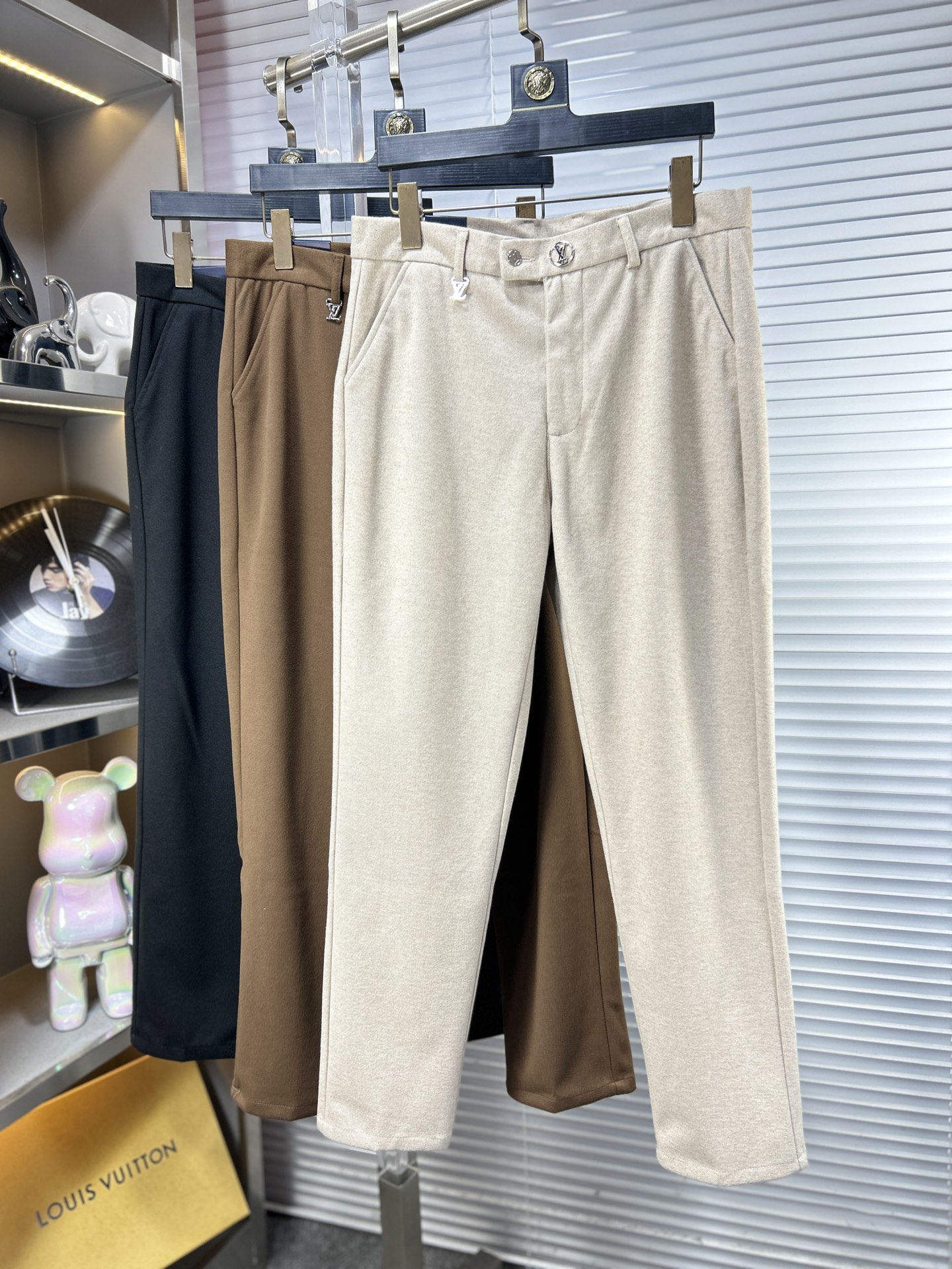 Louis Vuitton Basic Clothing S-m-l
