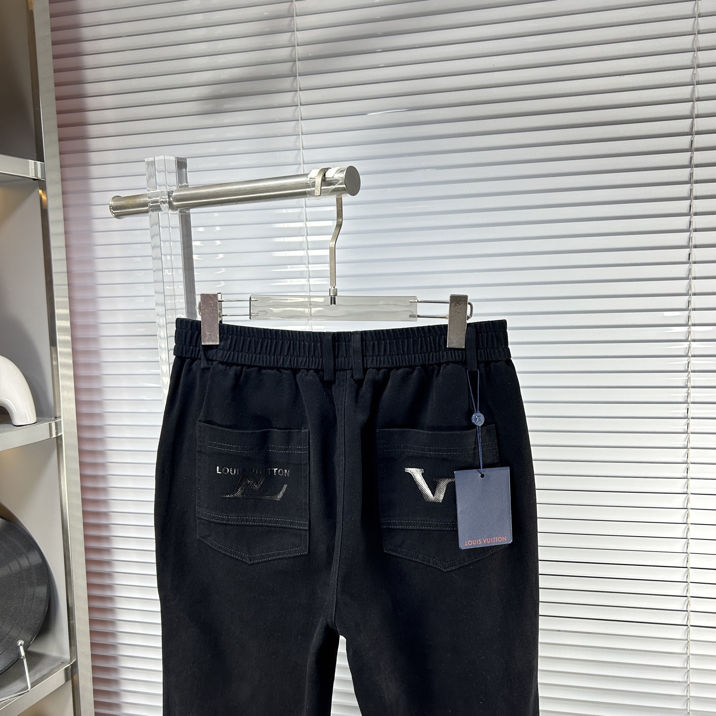 Louis Vuitton Basic Clothing S-m-l