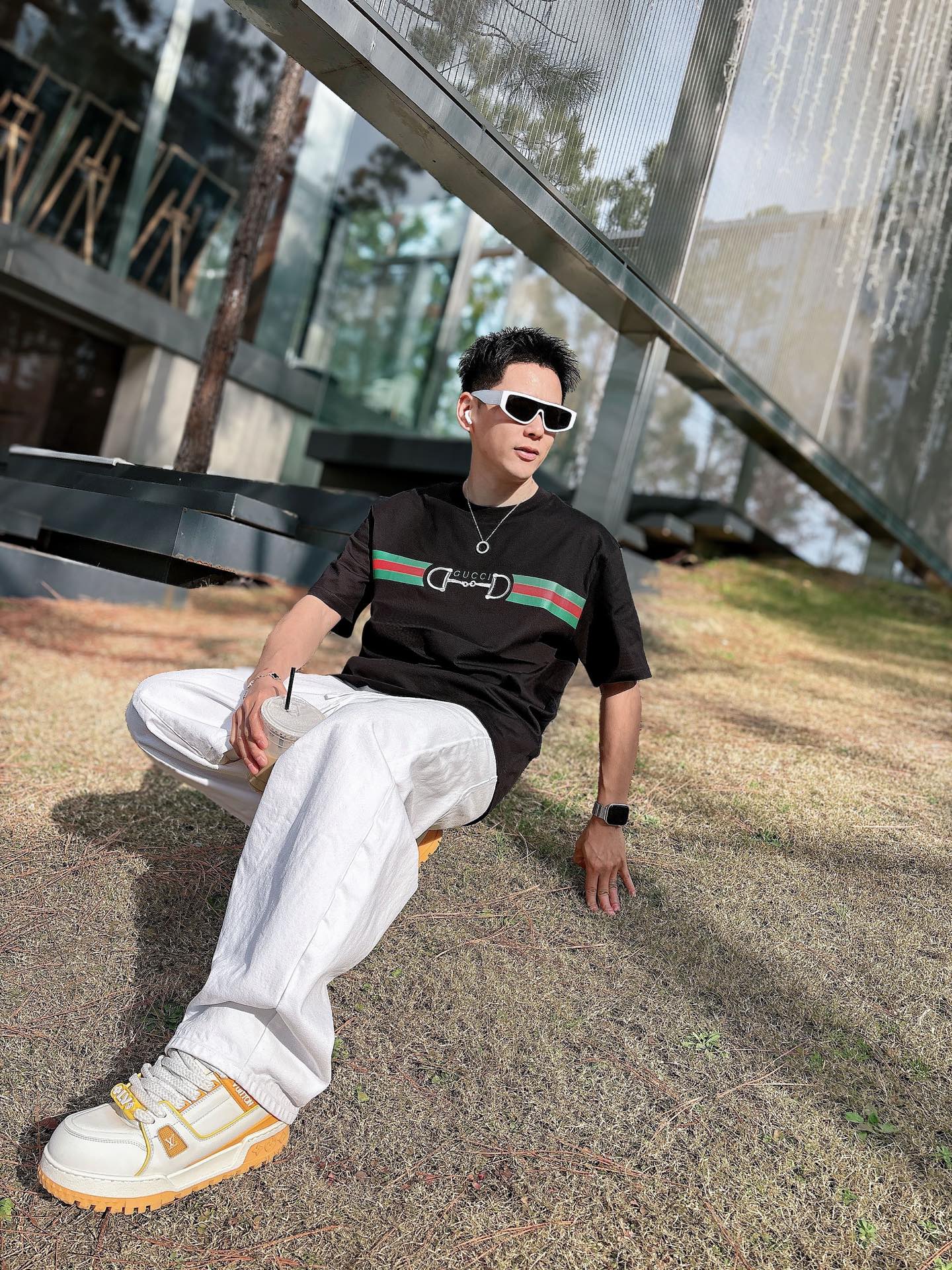 Gucci Basic Clothing Cotton Black M-l-xl