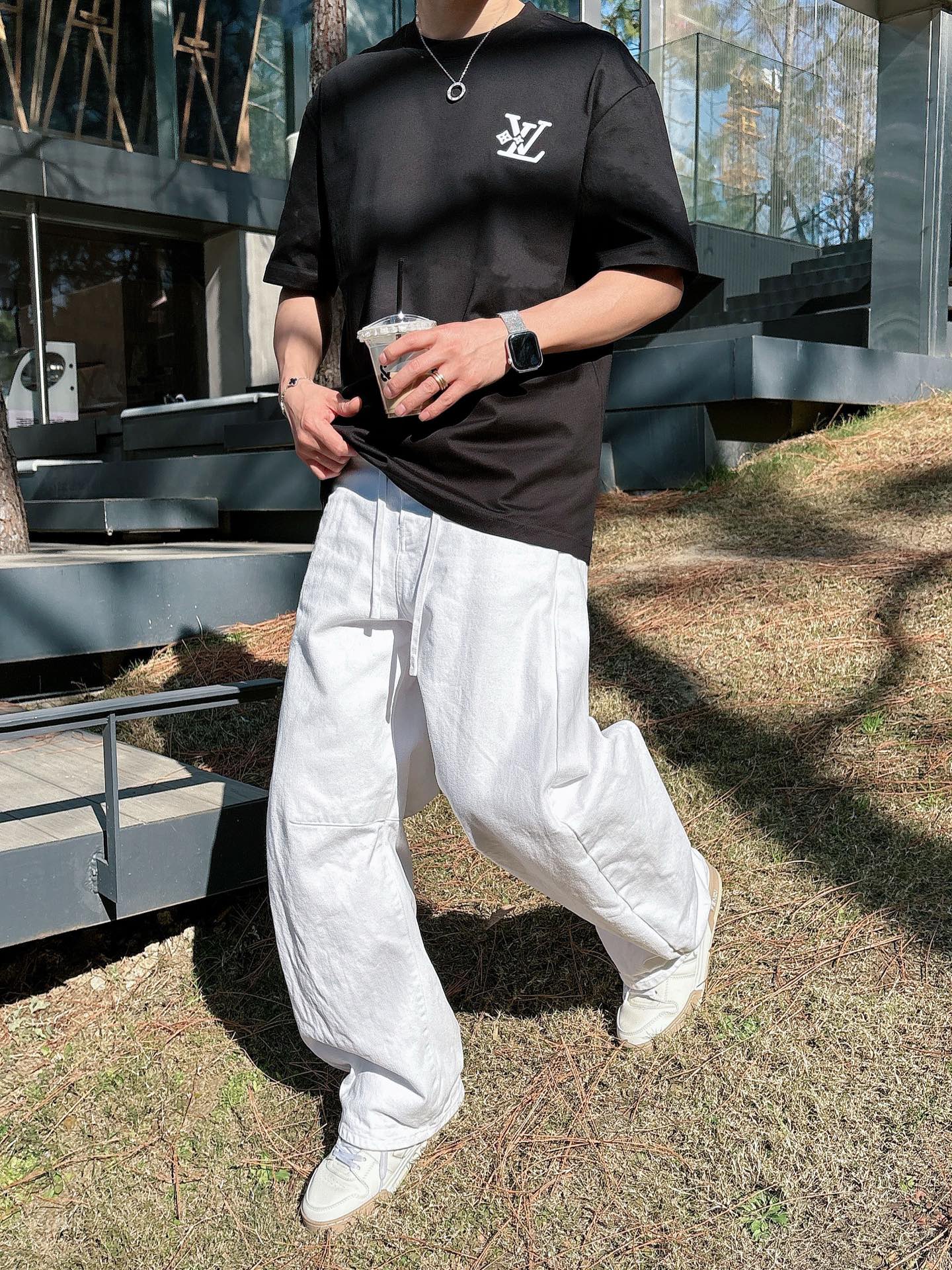 Louis Vuitton Basic Clothing Cotton Black M-l-xl