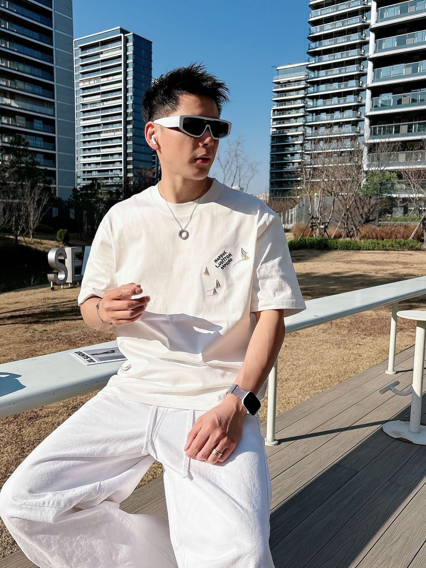 Louis Vuitton Basic Clothing Cotton Black M-l-xl