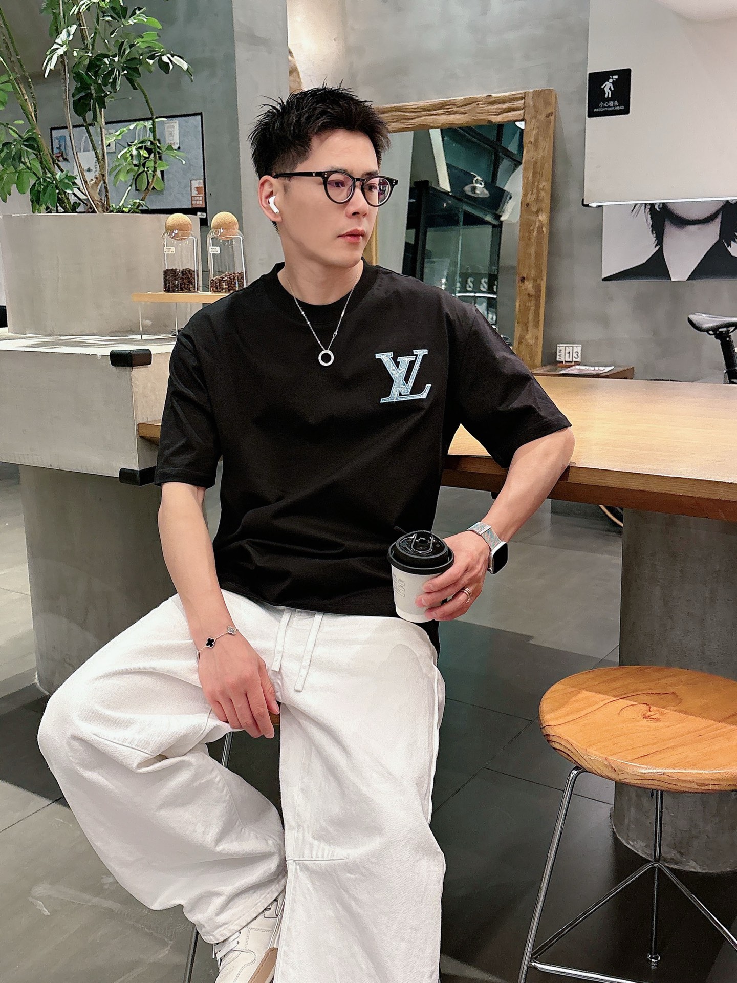 Louis Vuitton Basic Clothing Cotton Black M-l-xl